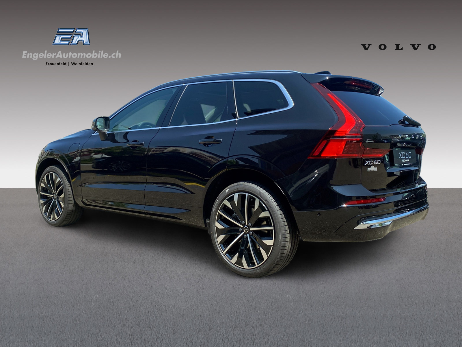 VOLVO XC60 2.0 T6 TE Ultra Bright eAWD-image-2
