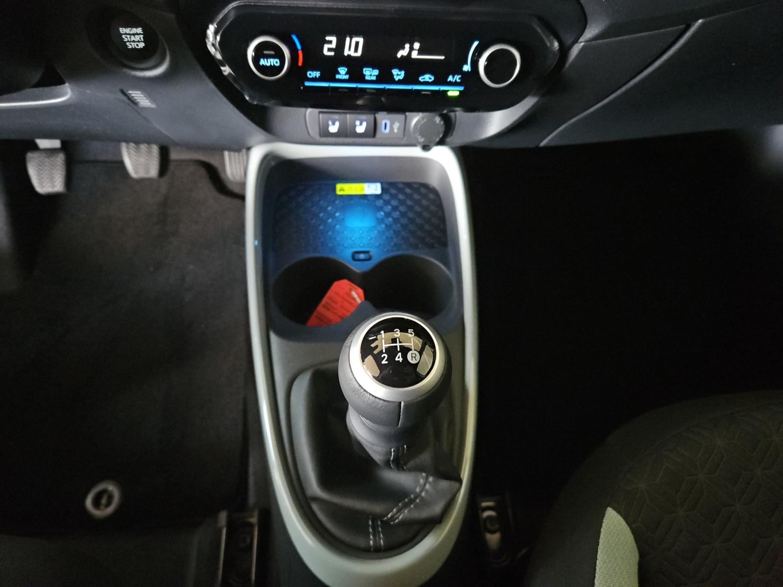 TOYOTA Aygo X 1.0 VVT-i Trend-image-19