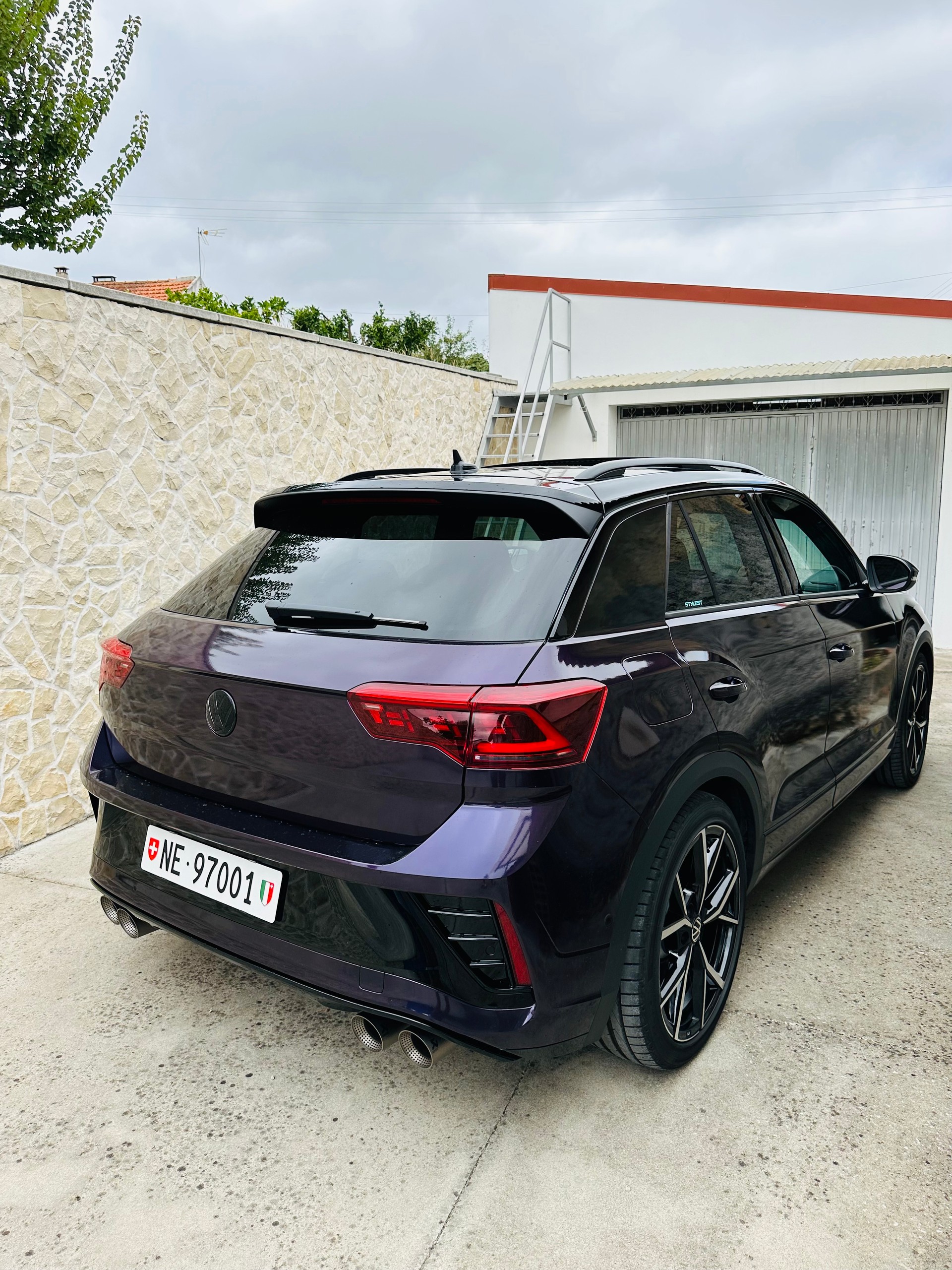 VW T-Roc 2.0 TSI R 75 EditionDSG 4Motion-image-4