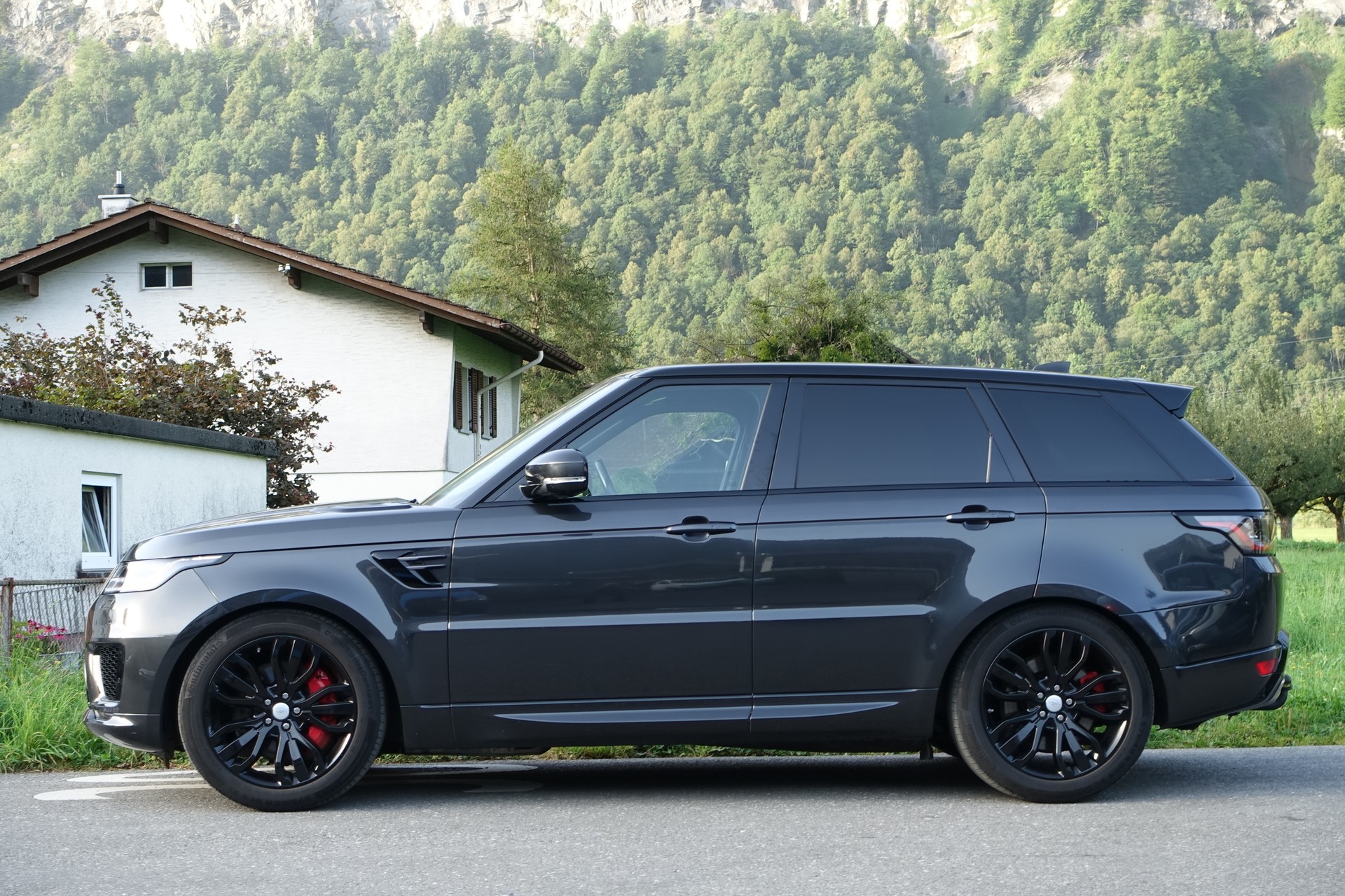 LAND ROVER Range Rover Sport 2.0 P400e HSE Dynamic | CH-Fahrzeug-showroom-element-3