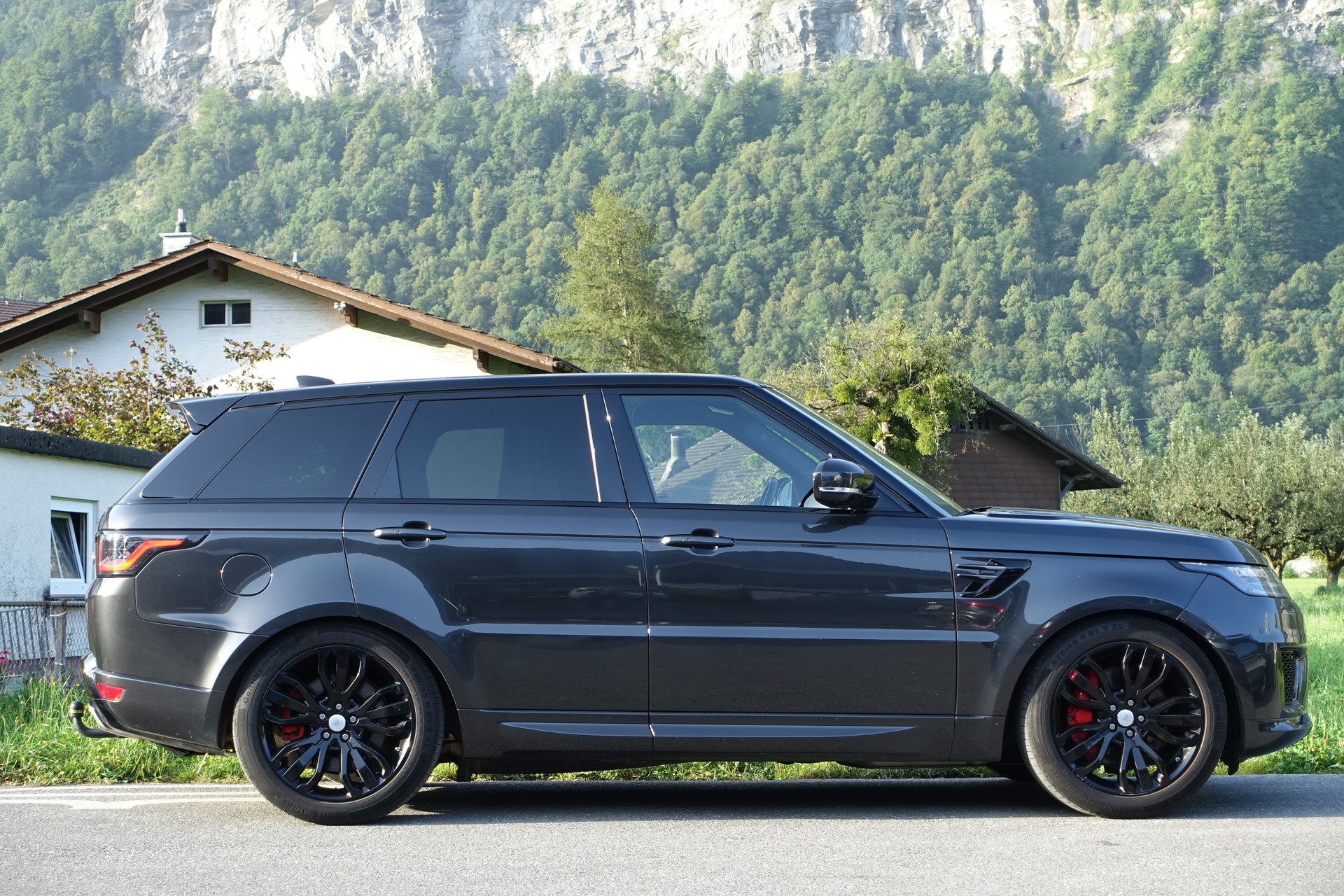 LAND ROVER Range Rover Sport 2.0 P400e HSE Dynamic | CH-Fahrzeug-image-4