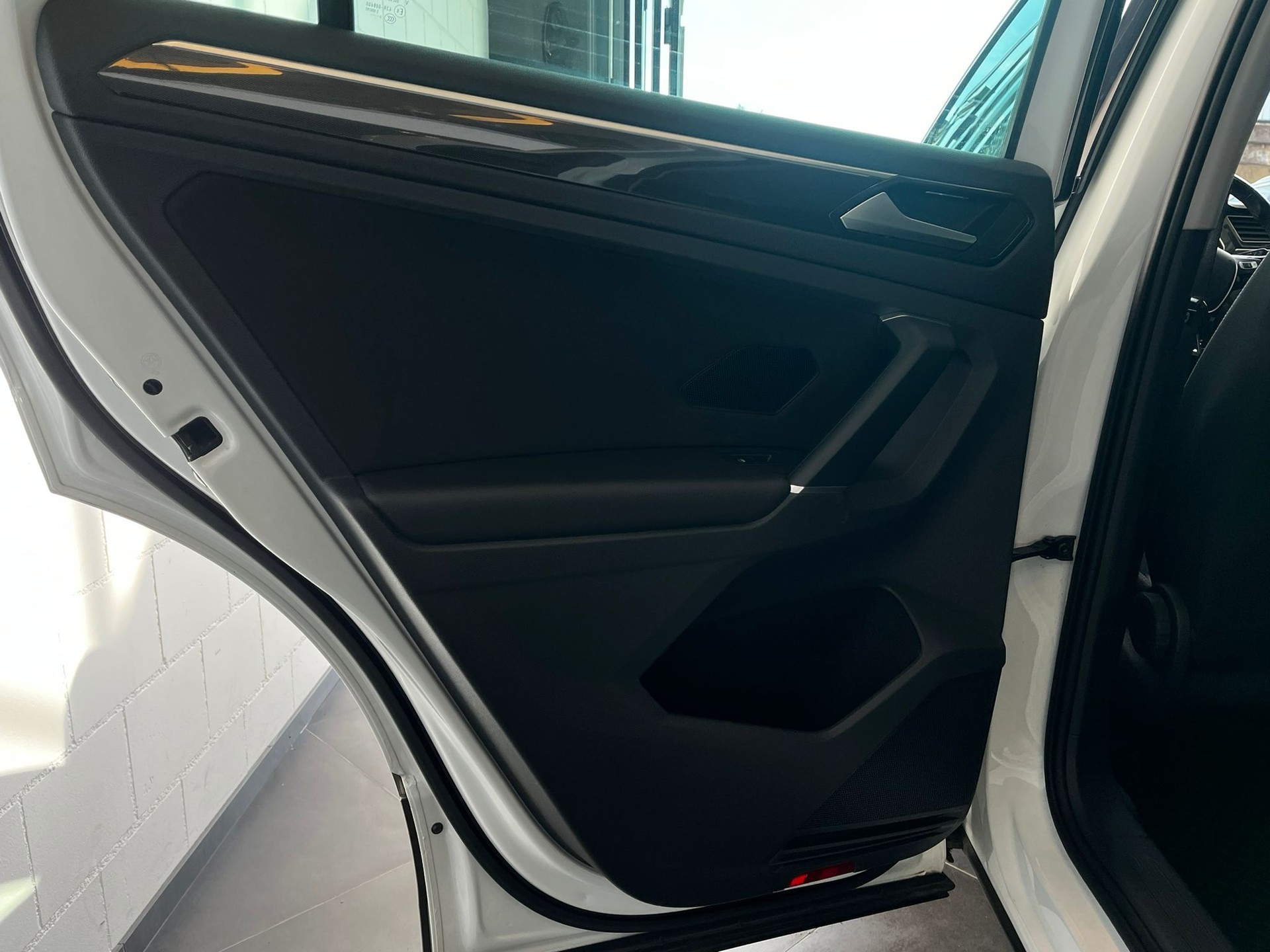 VW Tiguan 2.0TDI High 4M-image-21