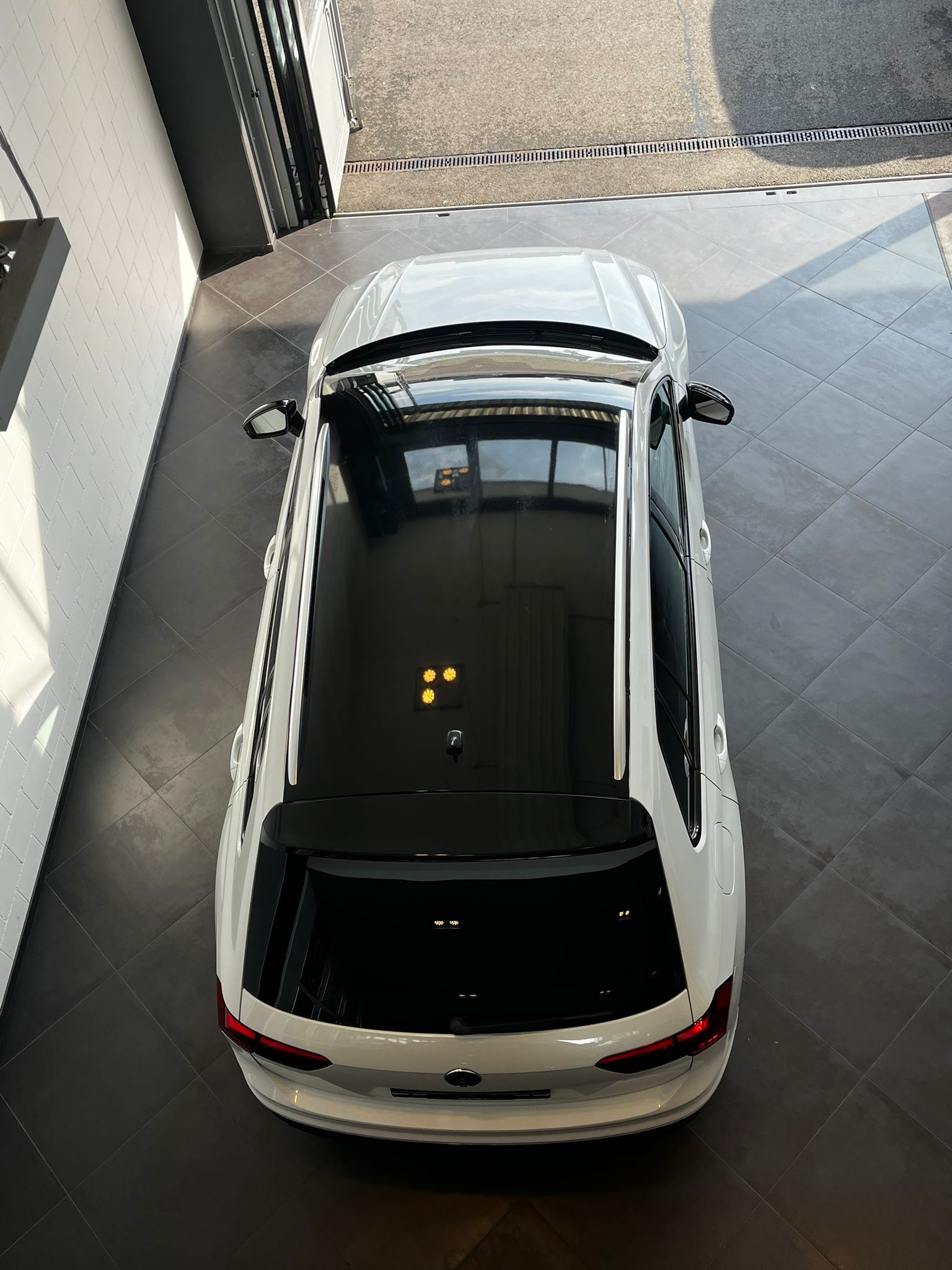 VW Tiguan 2.0TDI High 4M-image-8