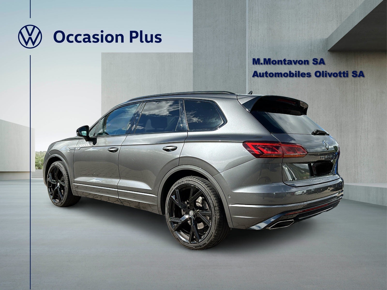 VW Touareg 3.0 TSI R-Line Tiptronic-image-3