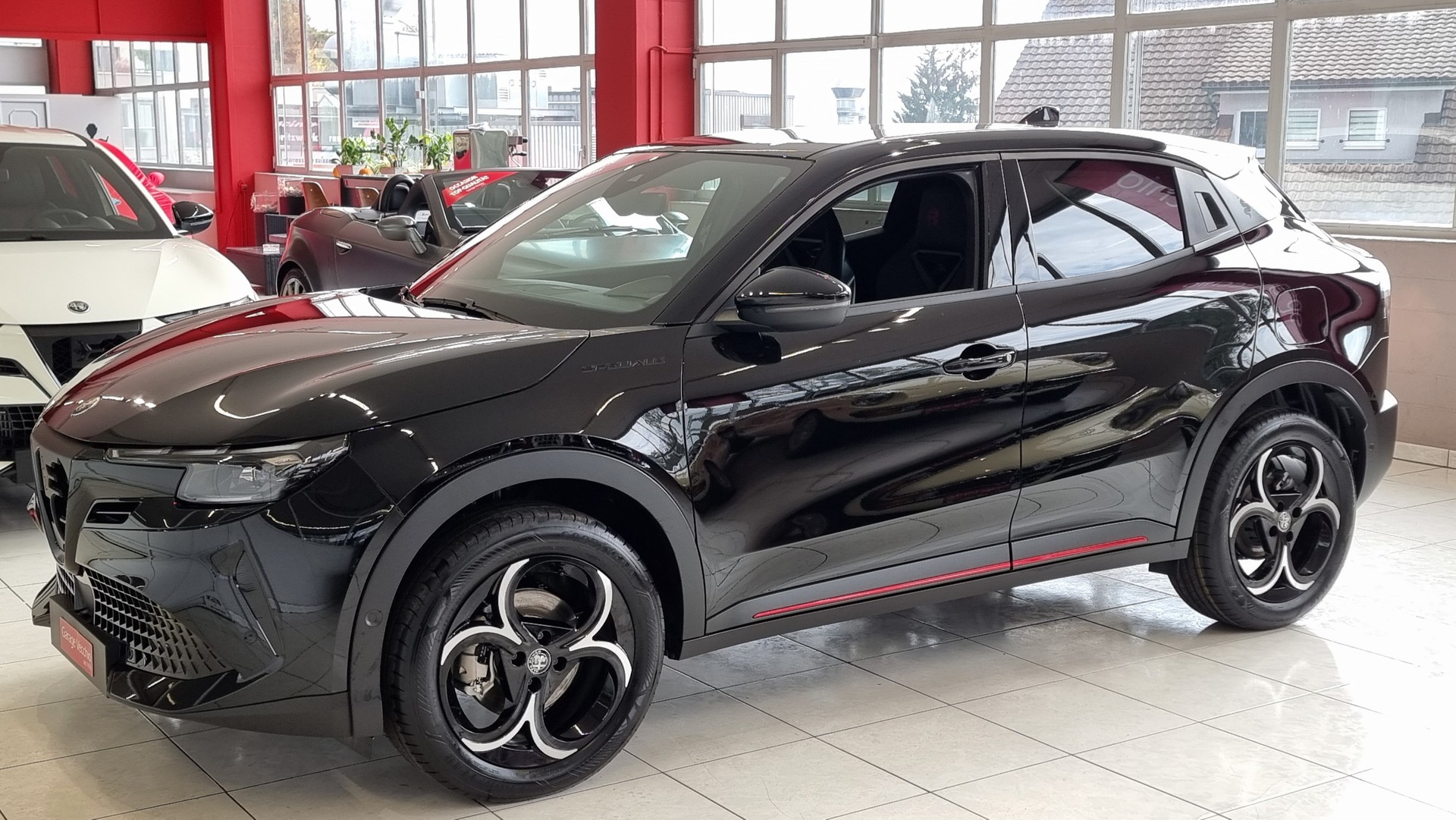 ALFA ROMEO Junior 1.2 Ibrida Speciale Pack Sport&Pack Tech-image-1