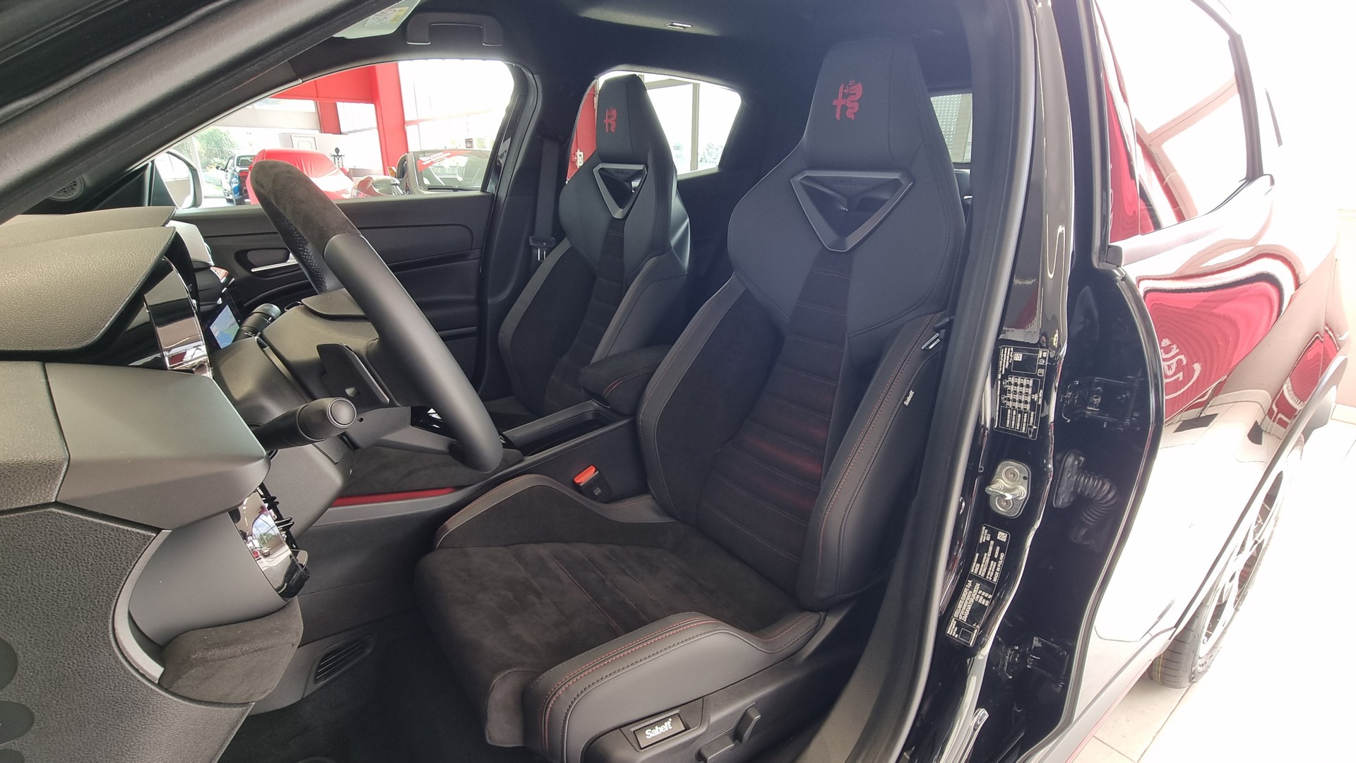 ALFA ROMEO Junior 1.2 Ibrida Speciale Pack Sport&Pack Tech-image-13