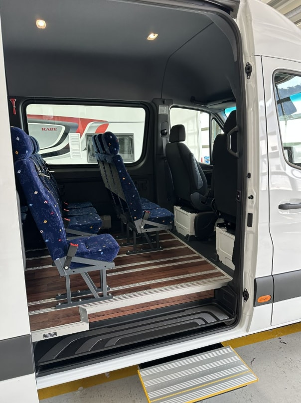 MERCEDES-BENZ 317 CDI Schulbus (A12)-image-5