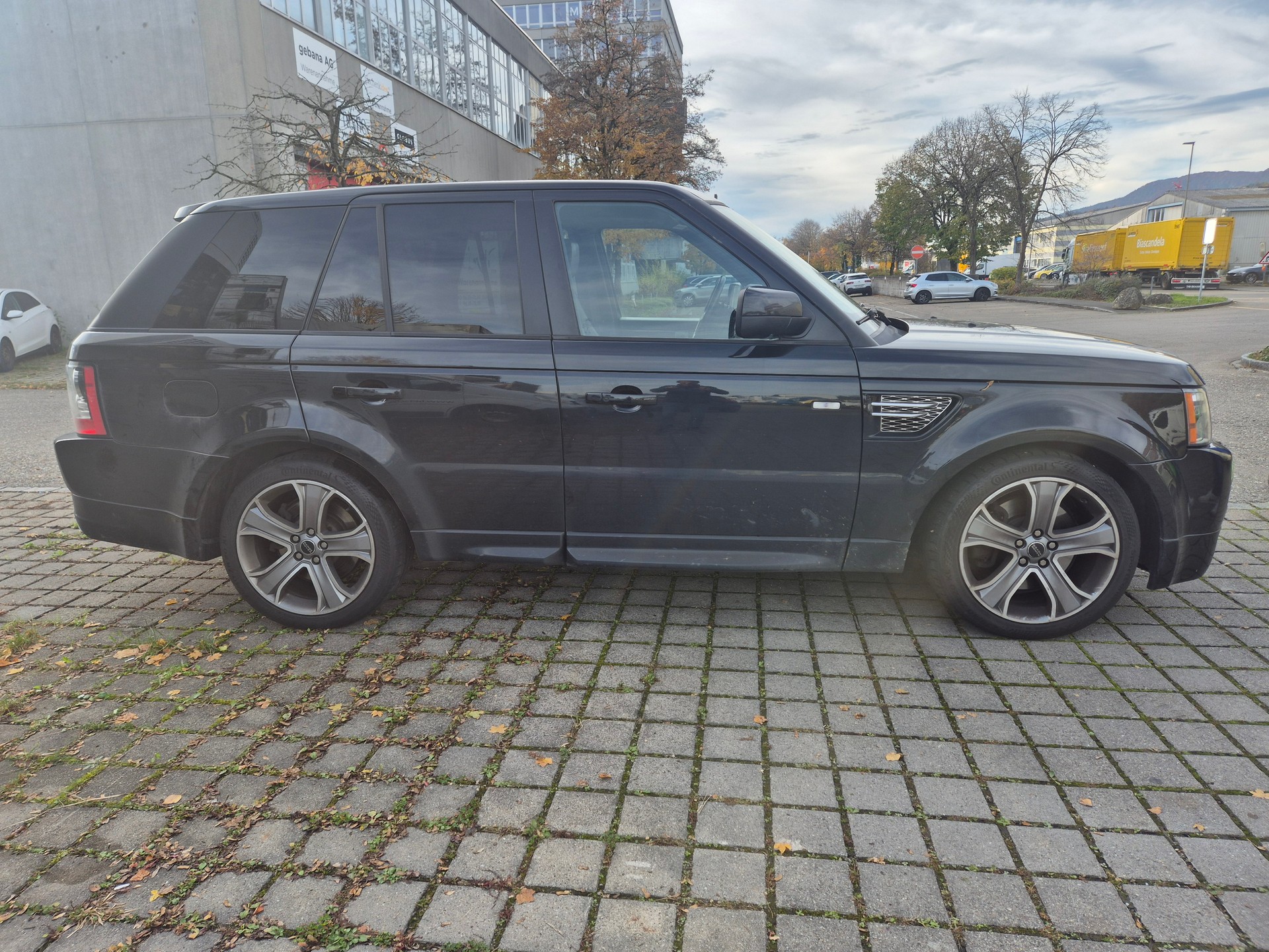 LAND ROVER Range Rover Sport 3.0 TDV6 Autobiography Automatic-image-4