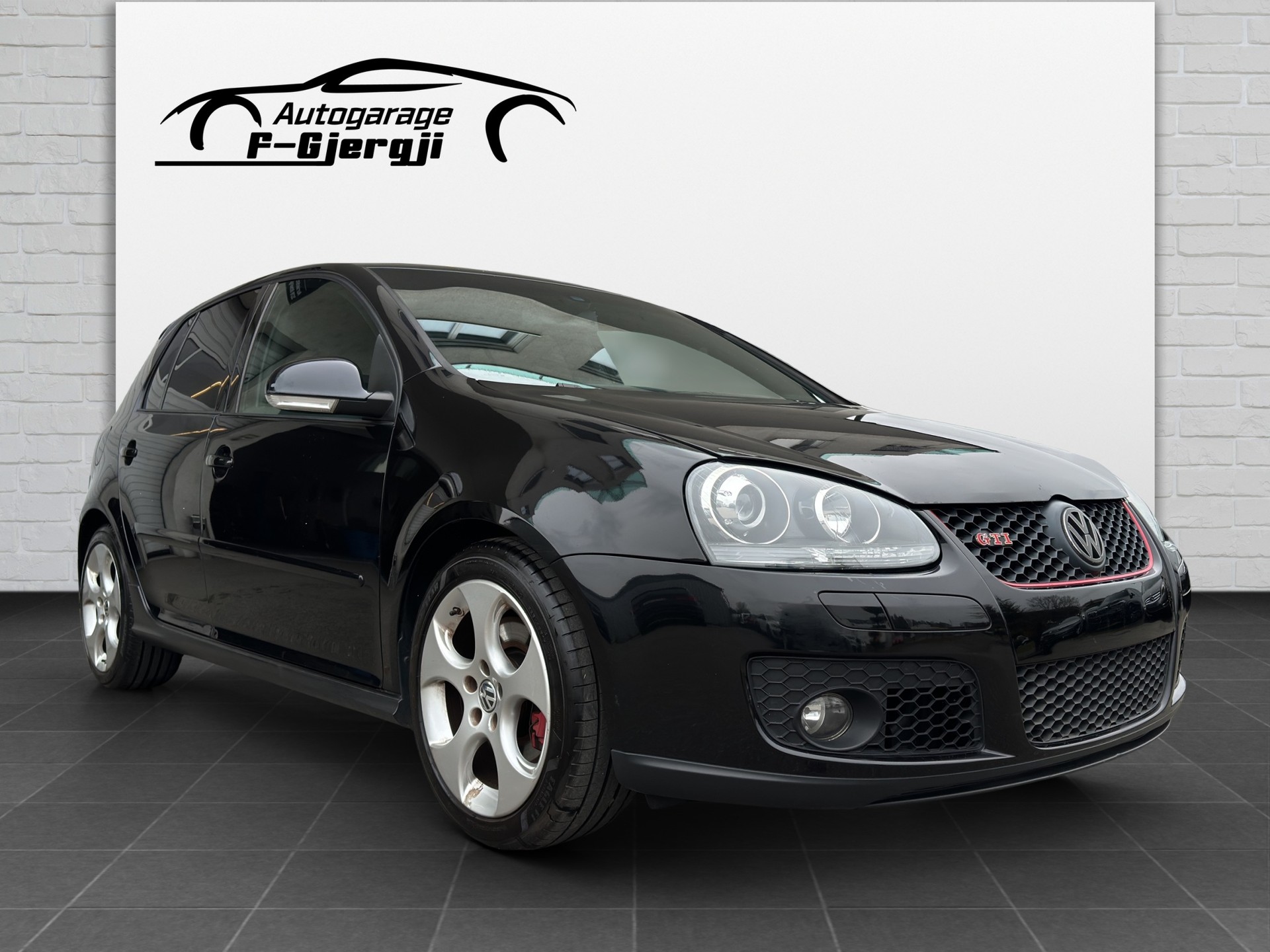 VW Golf 2.0 TFSI GTI DSG-image-1