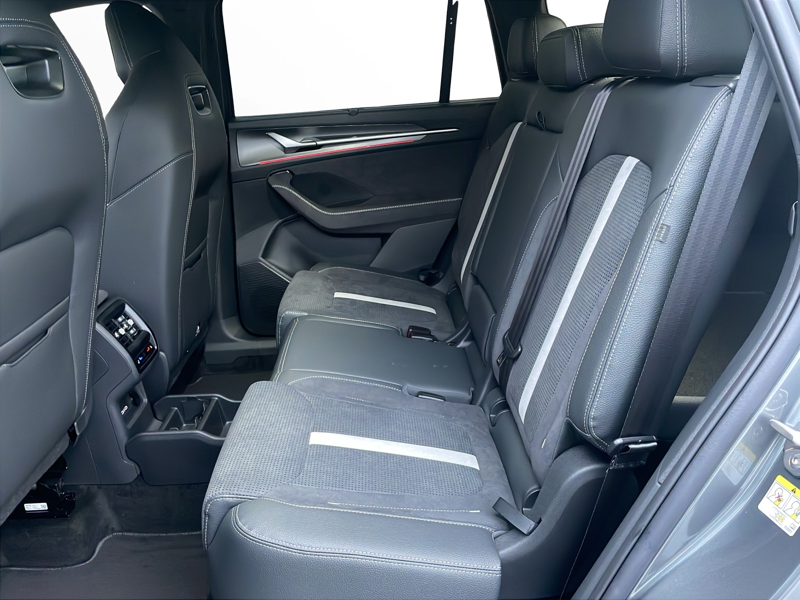 SKODA Kodiaq 2.0 TDI Sportline 4x4-image-13