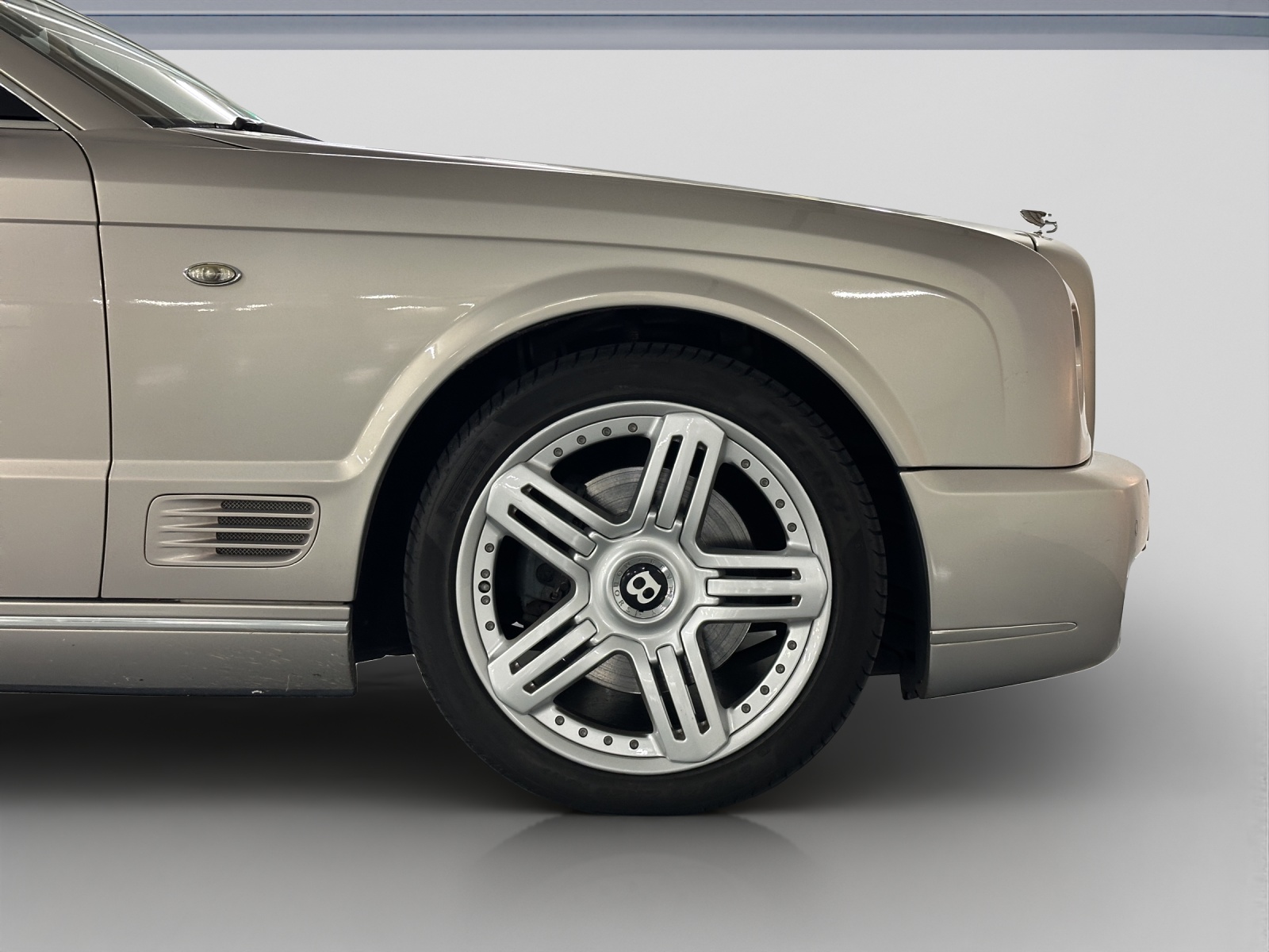 Image BENTLEY BROOKLANDS Brooklands