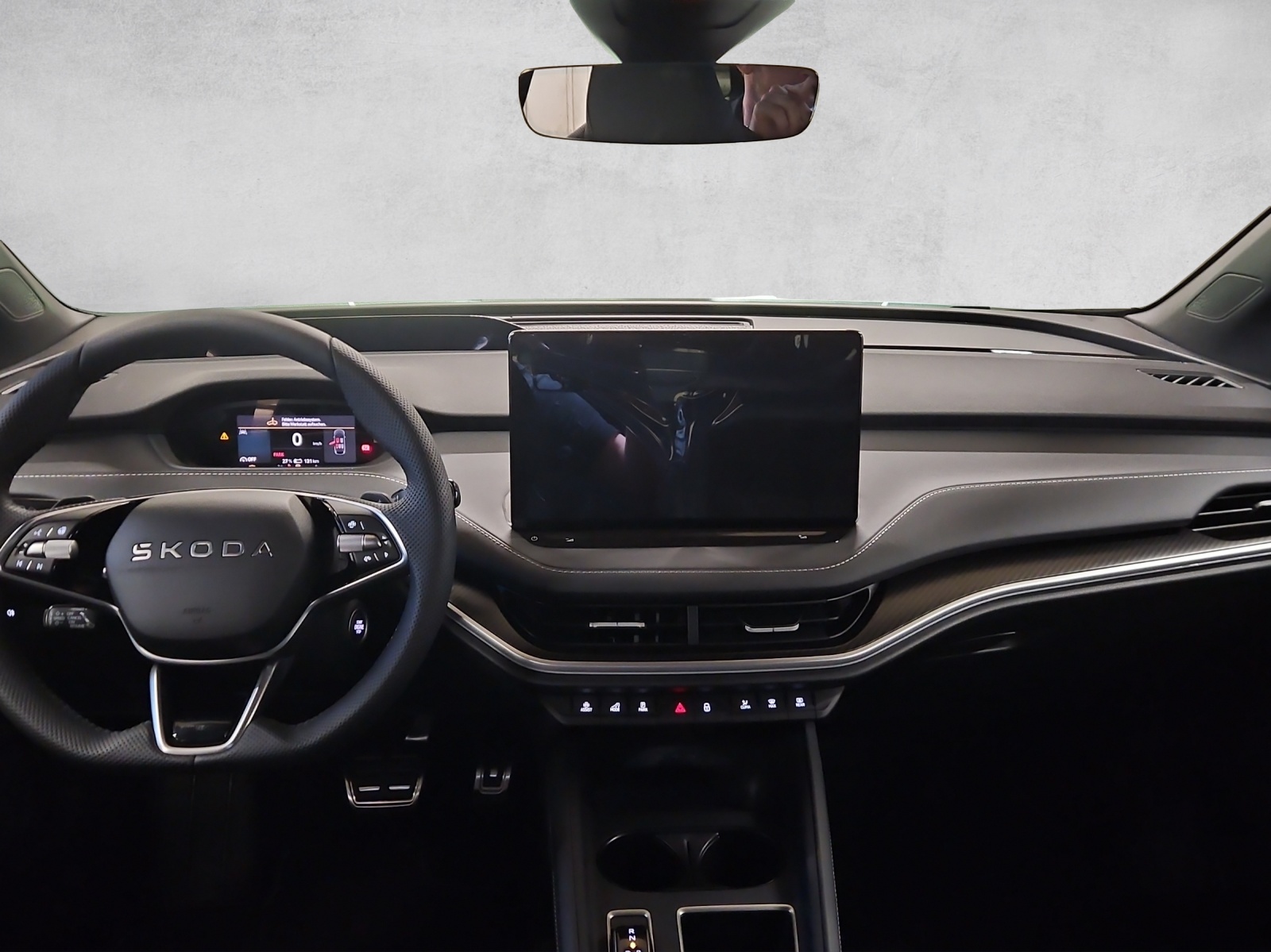 SKODA Enyaq 85 Sportline-image-8
