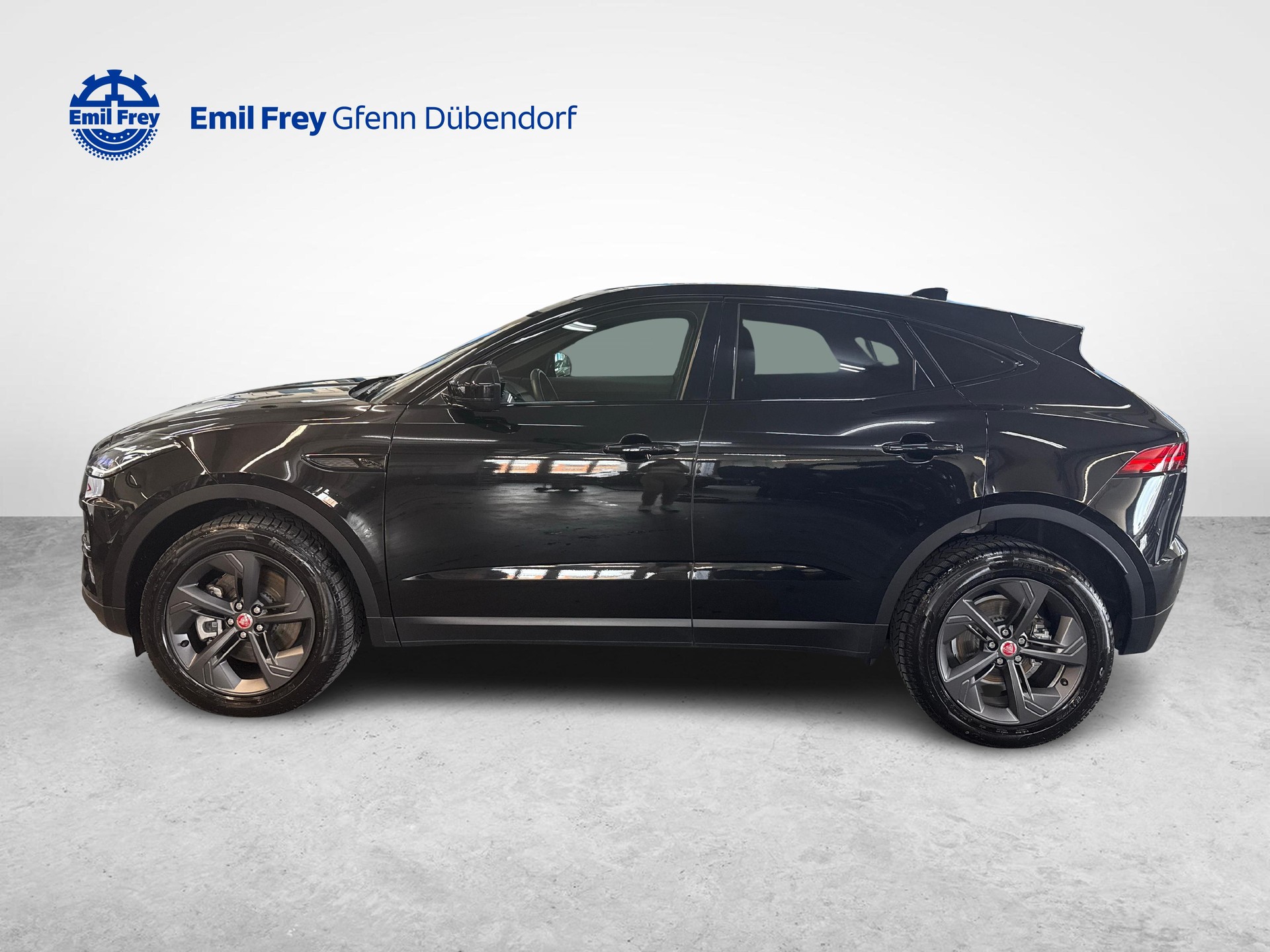 JAGUAR E-Pace 2.0 D I4 165 SE AWD-image-1