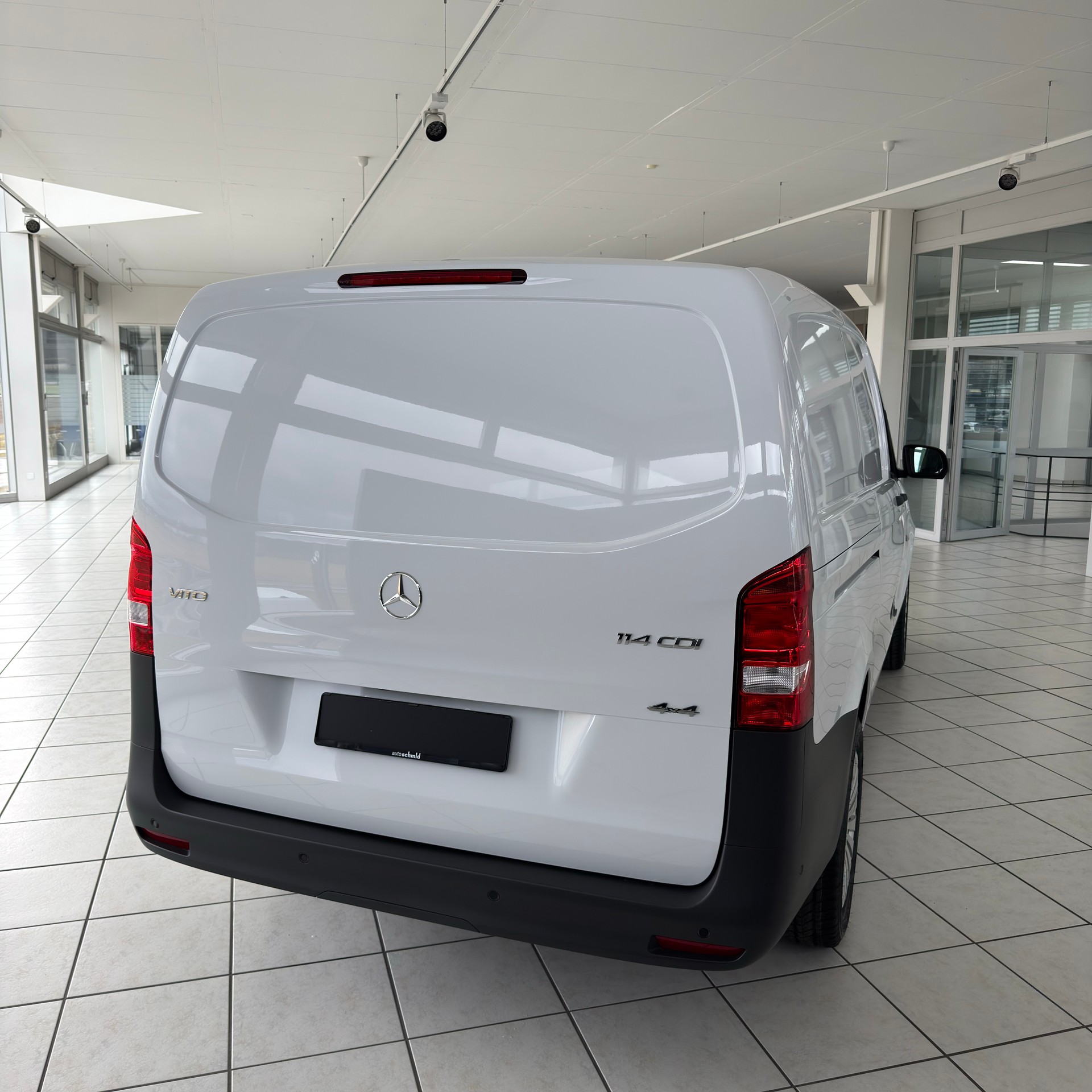 MERCEDES-BENZ Vito 114 CDI 4MATIC KA PRO 3200mm L WORKER-image-6