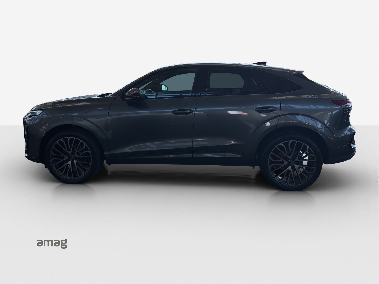 AUDI Q3 Sportback 110 kW TFSI S tronic-showroom-element-1