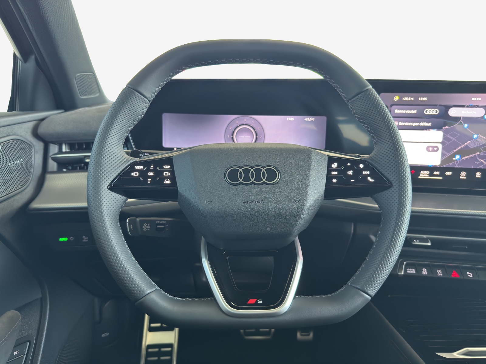 AUDI Q3 Sportback 110 kW TFSI S tronic-image-13