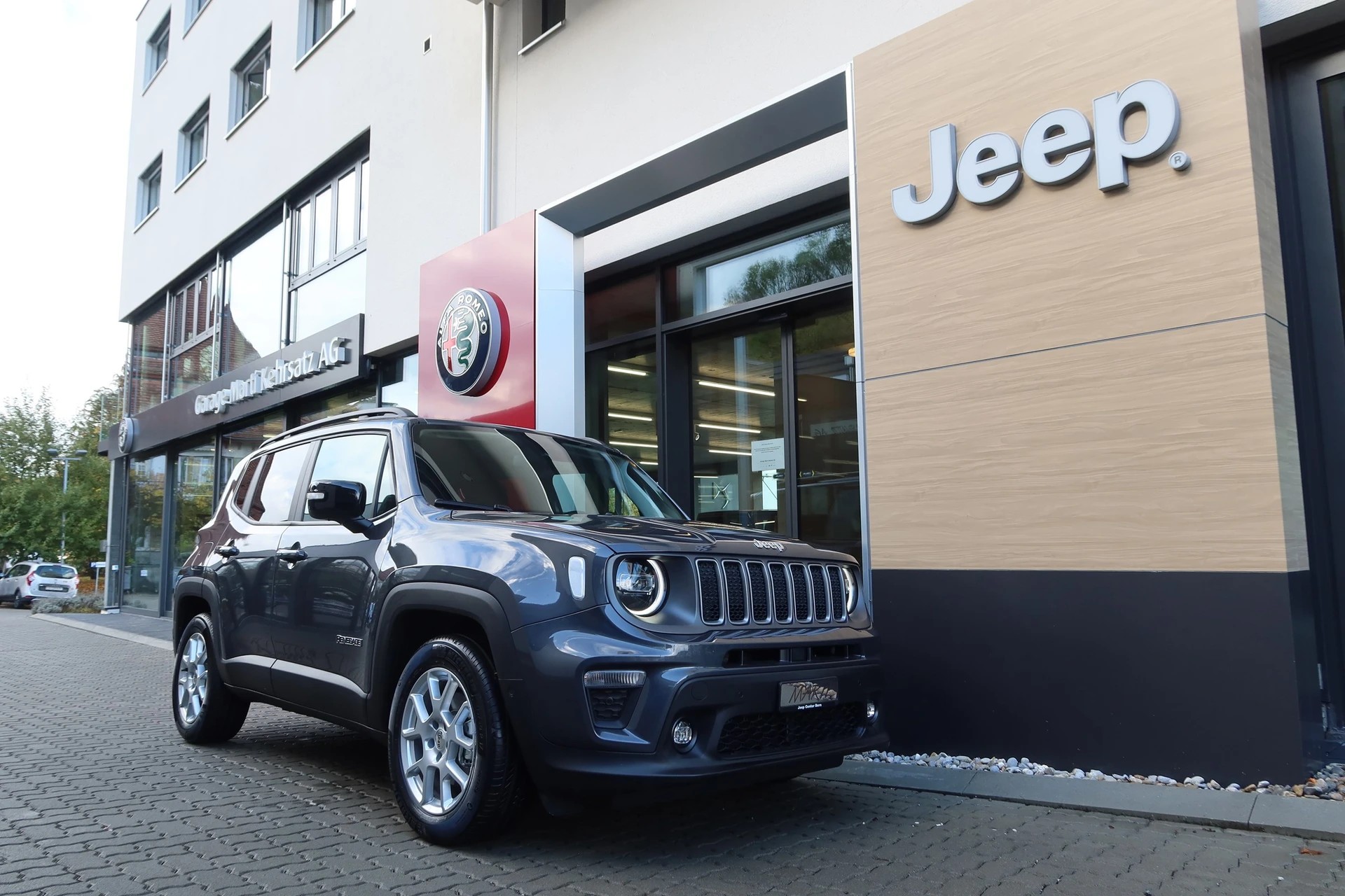 JEEP Renegade 1.5 MHEV Sw.Lim.-image-3