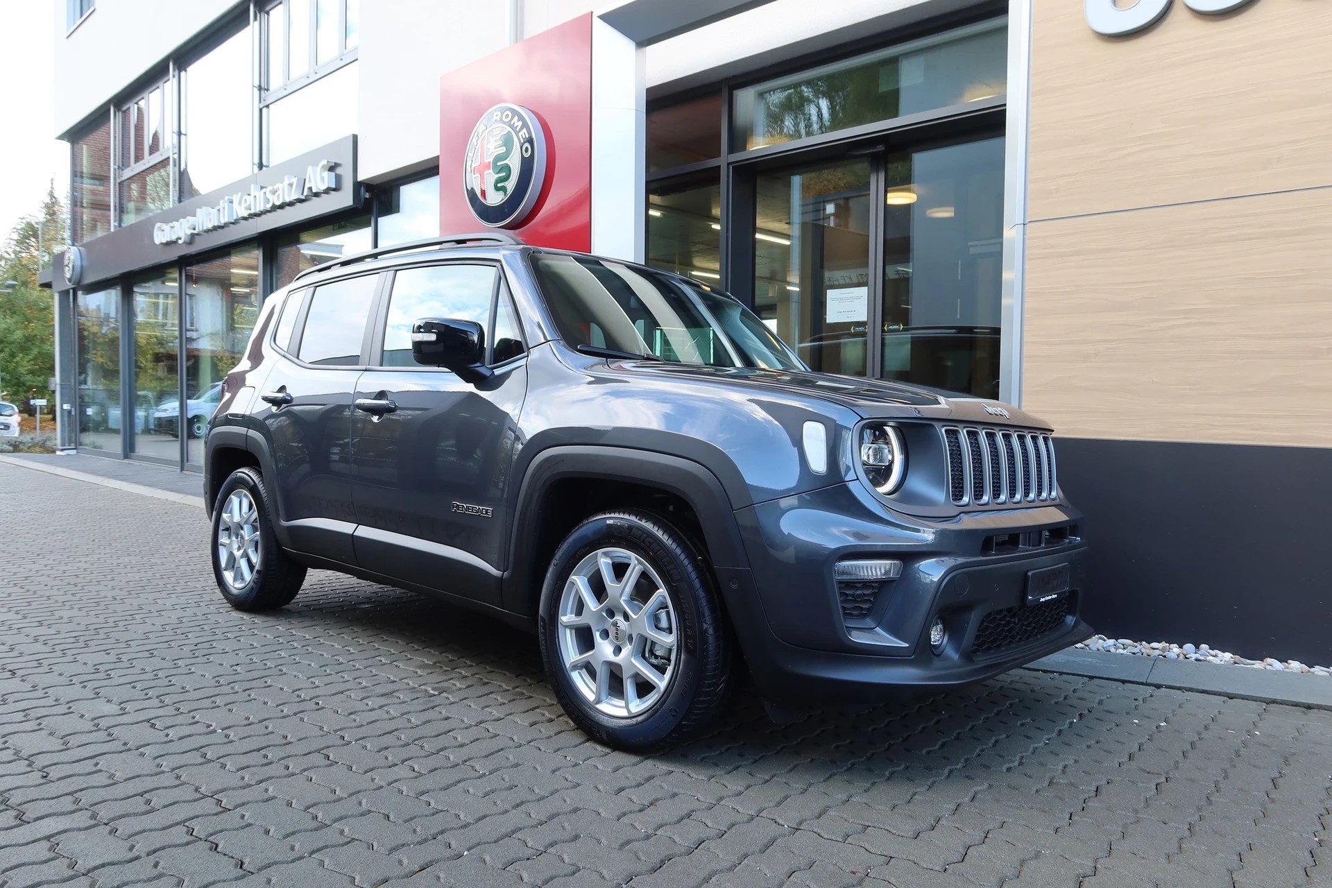 JEEP Renegade 1.5 MHEV Sw.Lim.-image-2