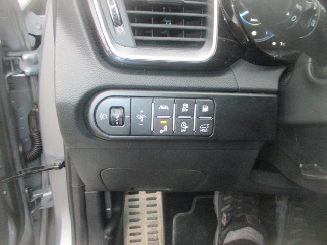 KIA XCeed 1.6 GDi Plug-in Hybrid Style-image-10