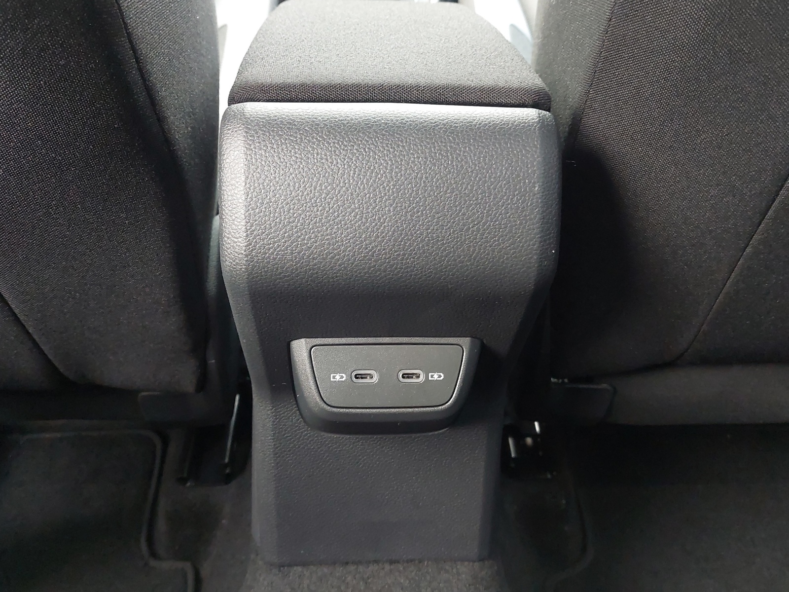 VW Polo 1.0 TSI Style DSG-image-10
