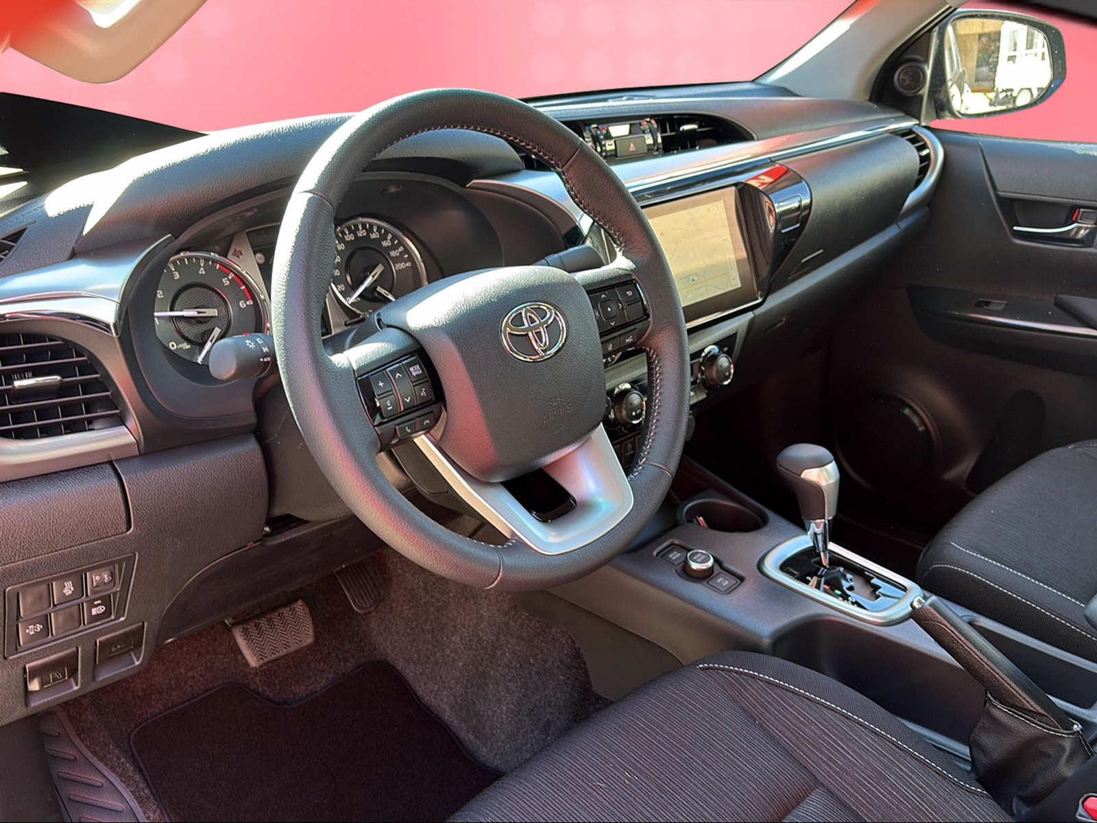 TOYOTA Hilux Double Cab.-Pick-up 2.8 D-4D 204 Style MHEV-image-5