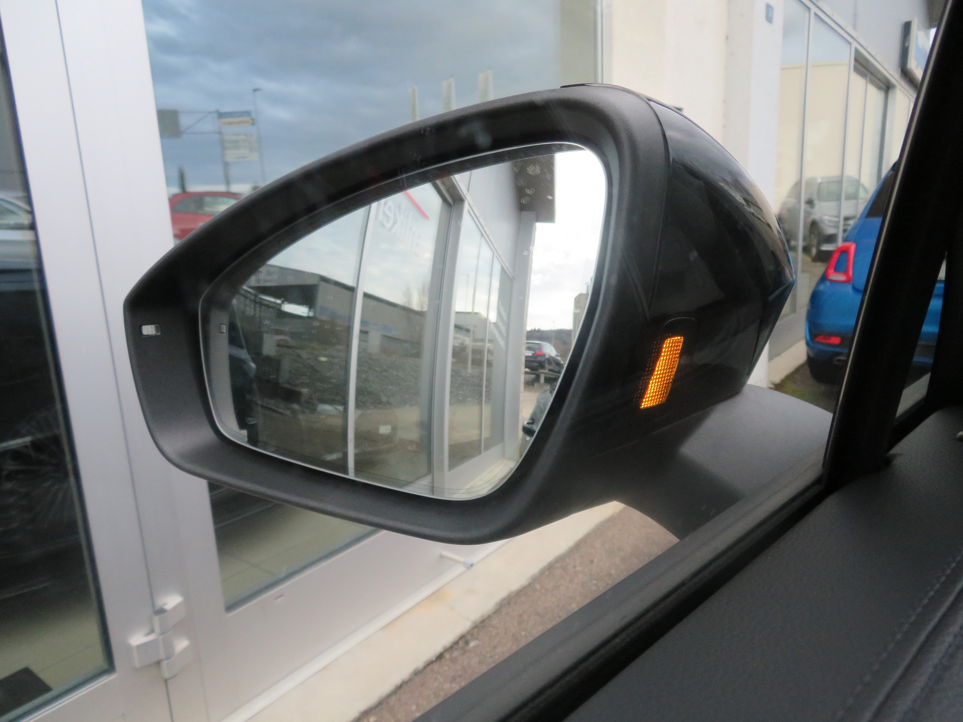 VW Tiguan 1.5 TSI evo2 mHEV Life "GOAL" DSG-image-6