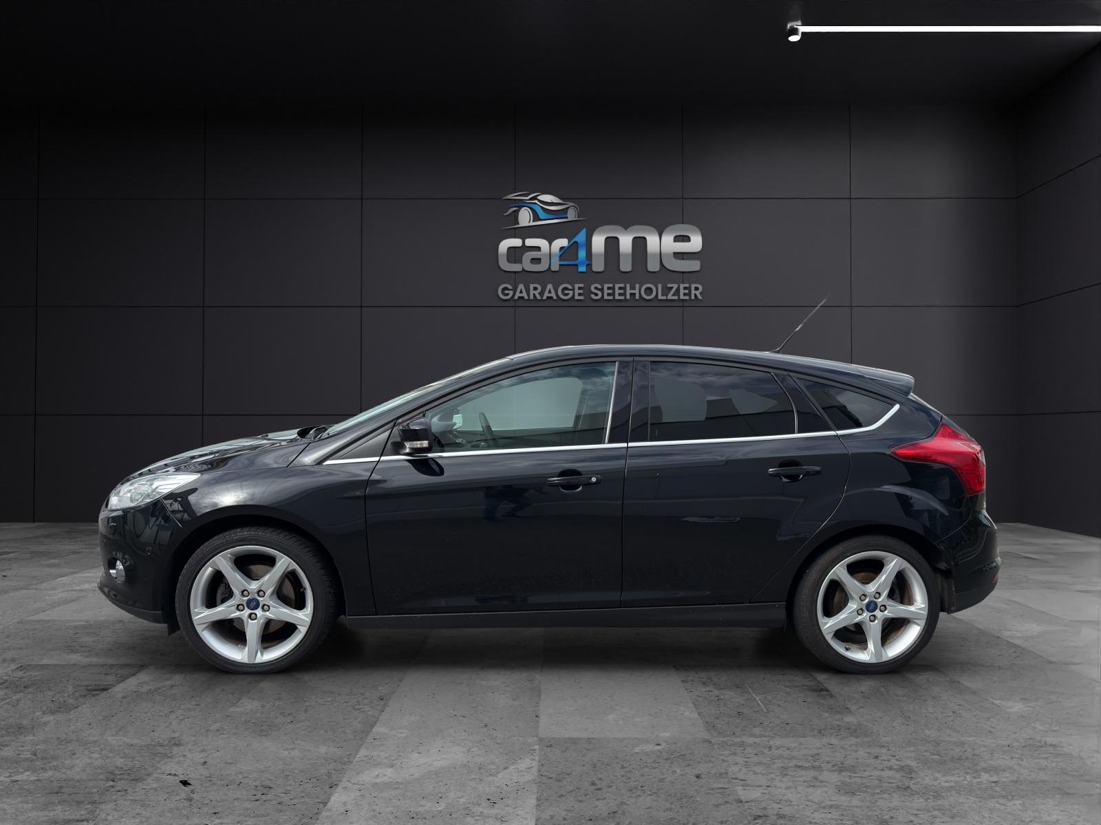 FORD Focus 1.6i EcoB SCTi 182 Titanium-showroom-element-1