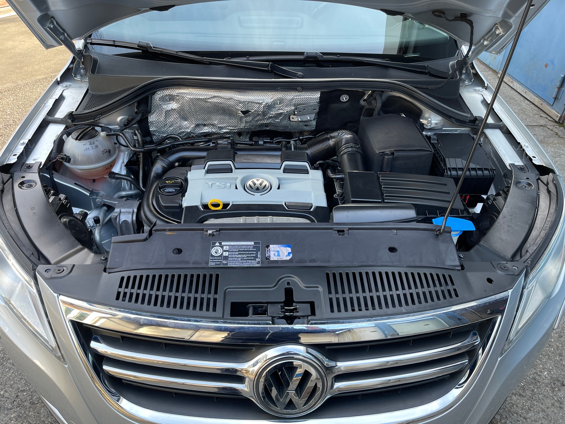 VW Tiguan 1.4 TSI Sport&Style-image-11