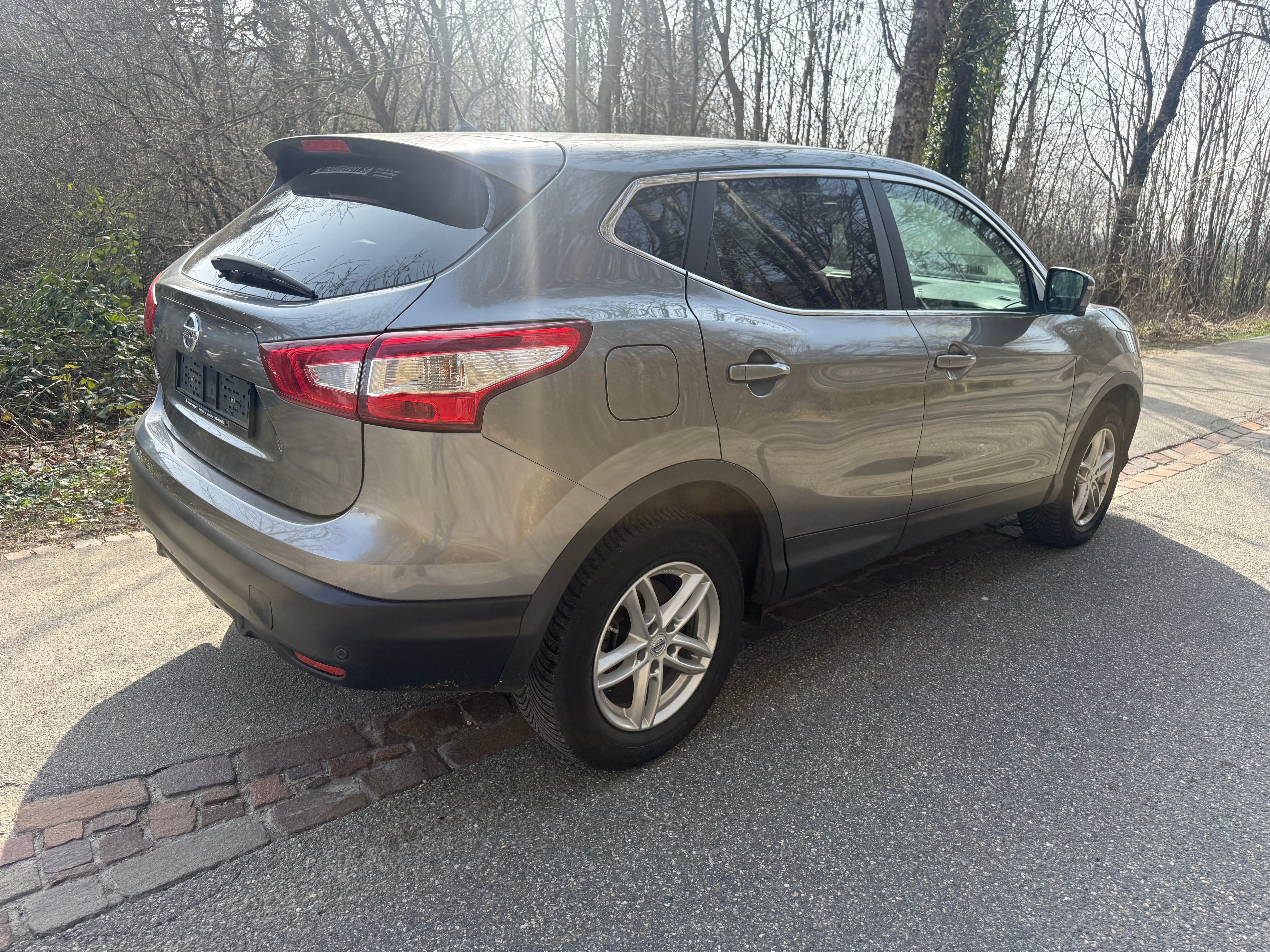 NISSAN Qashqai 1.2 DIG-T acenta Xtronic CVT — slika 5