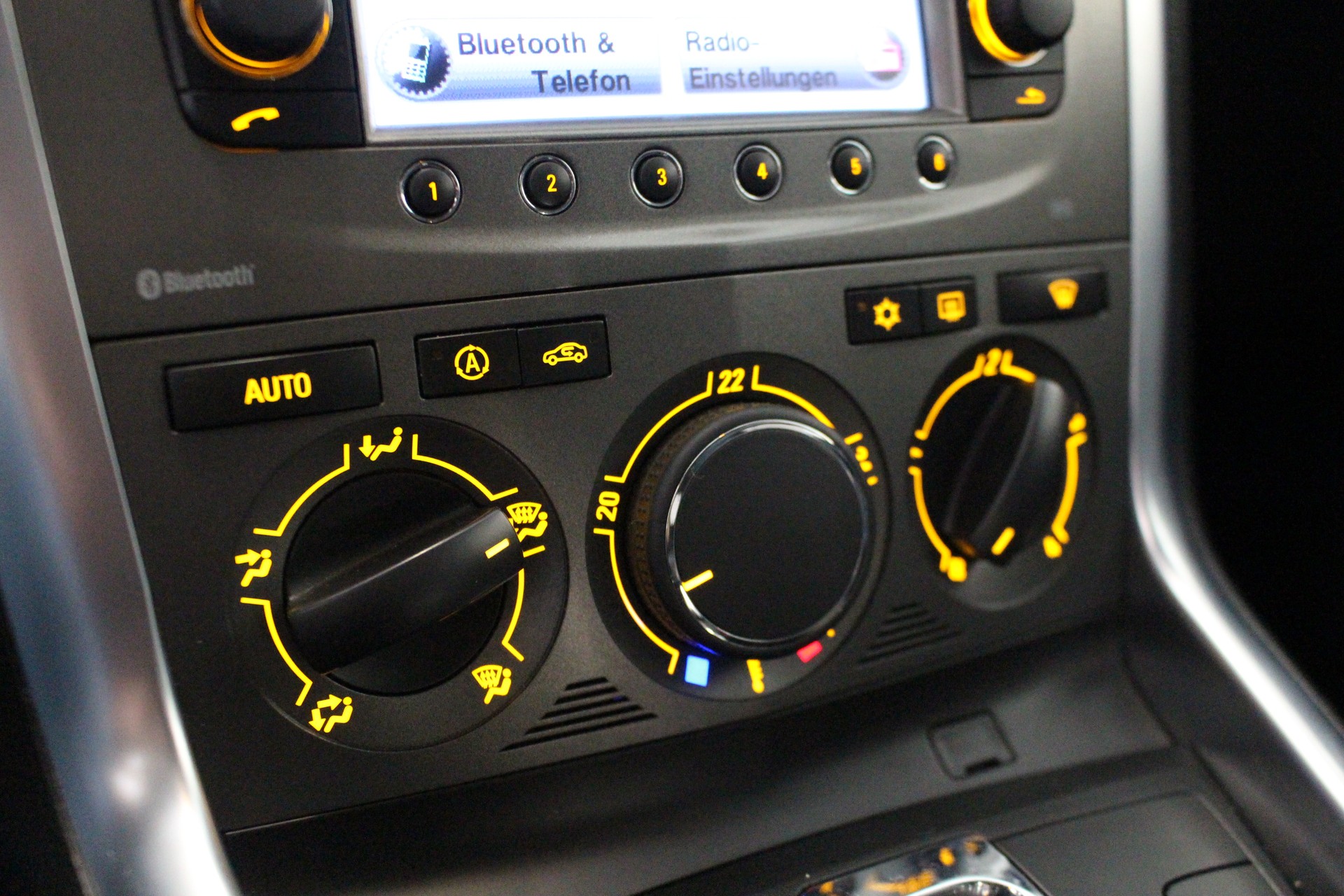 OPEL Antara 2.2 CDTI ecoT Cosmo-image-16