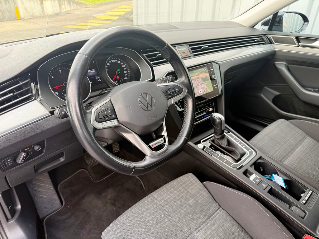 VW Passat 2.0 TDI BMT Business 4Motion DSG-image-6