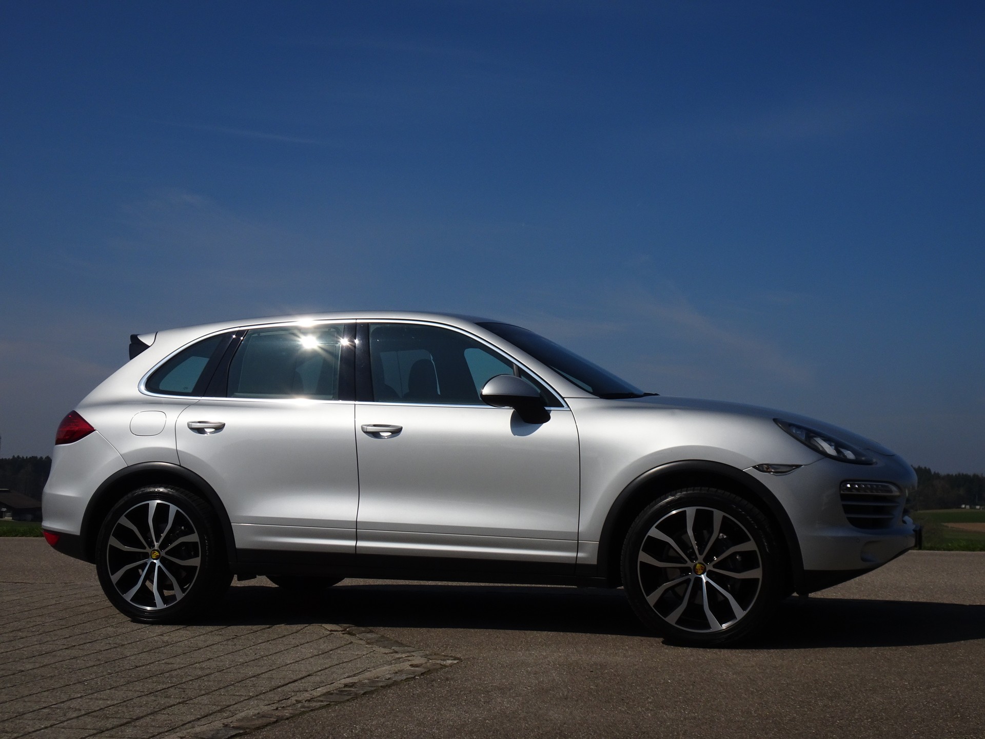 PORSCHE Cayenne Tiptronic-image-4