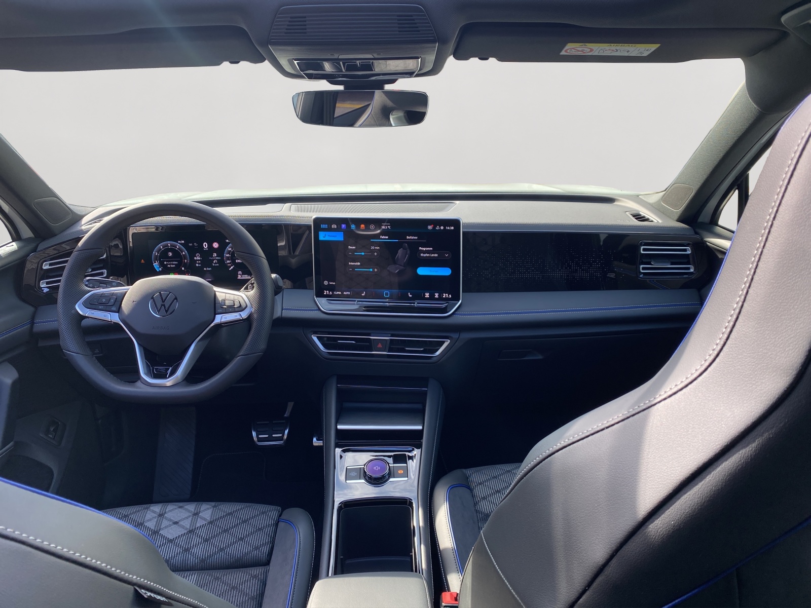 VW Tiguan 2.0 TSI DSG R-Line Plus 4Motion-image-9