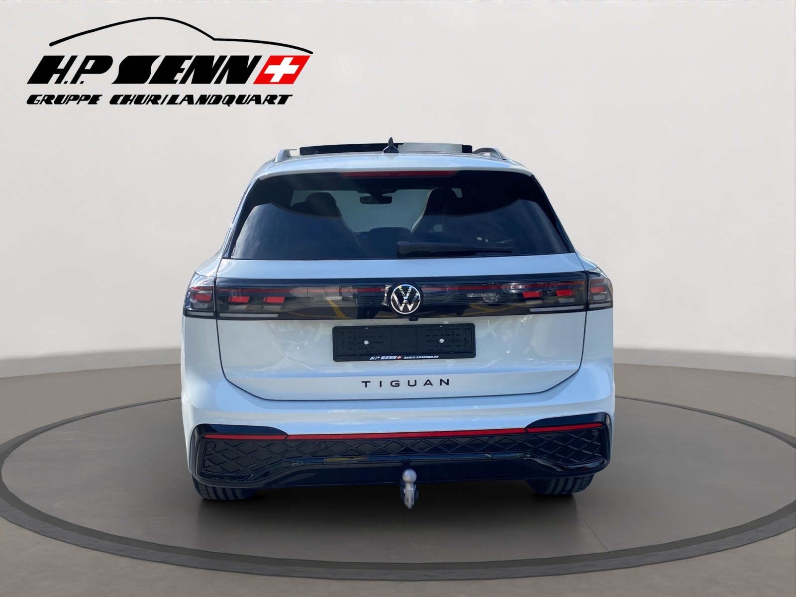 VW Tiguan 2.0 TSI DSG R-Line Plus 4Motion-showroom-element-3