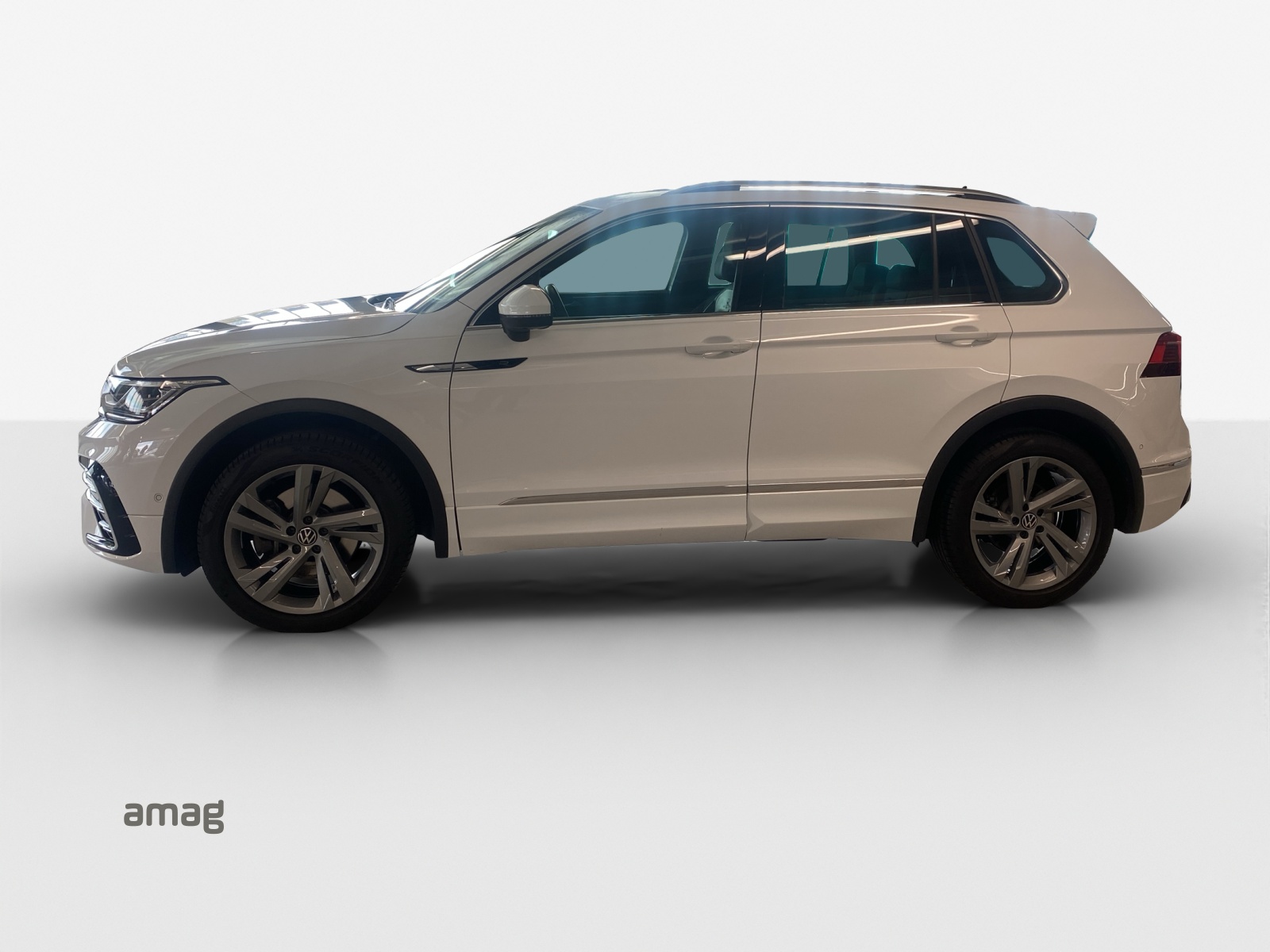VW Tiguan 2.0TSI R-Line 4Motion DSG-image-1