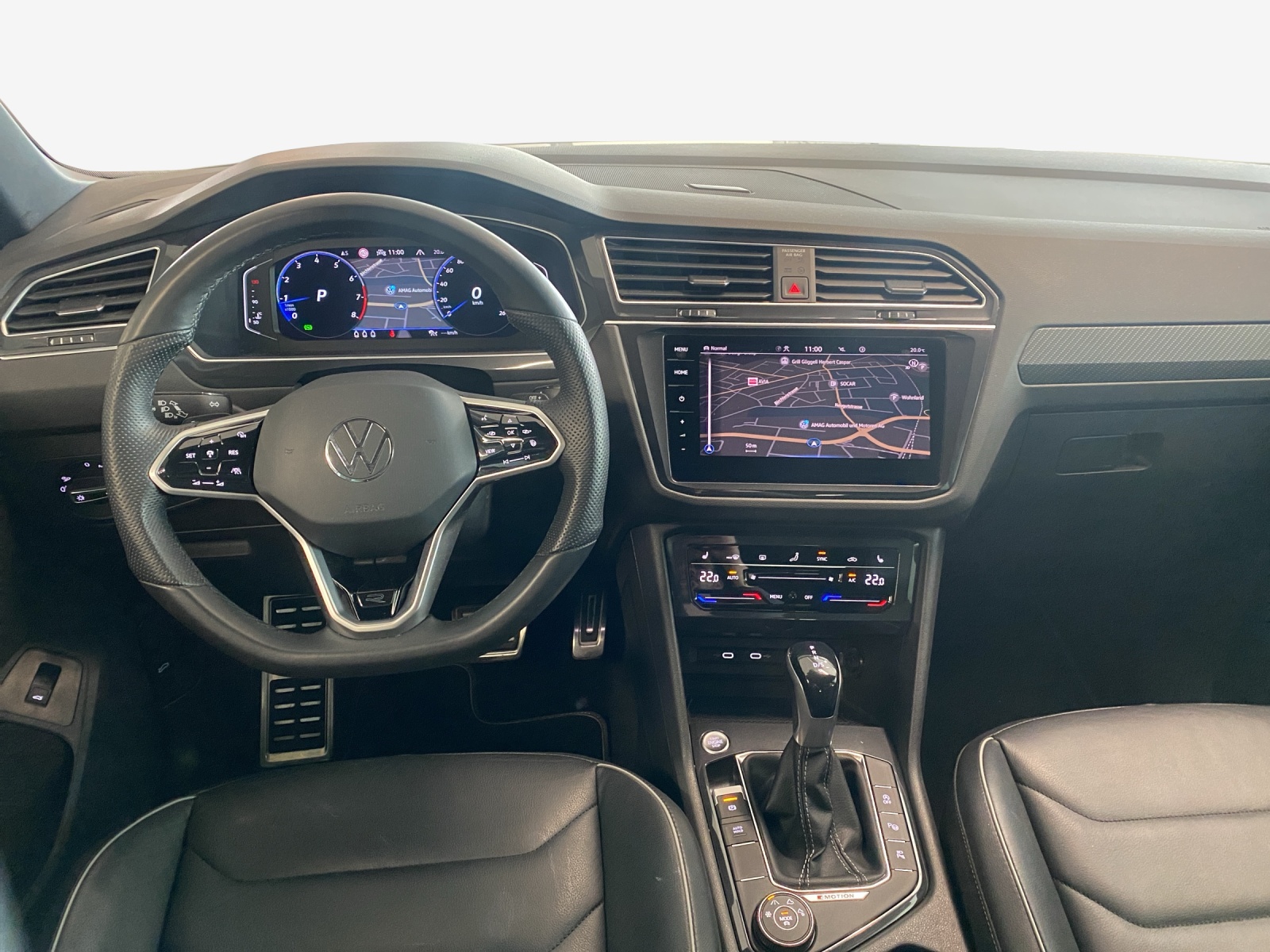 VW Tiguan 2.0TSI R-Line 4Motion DSG-image-8