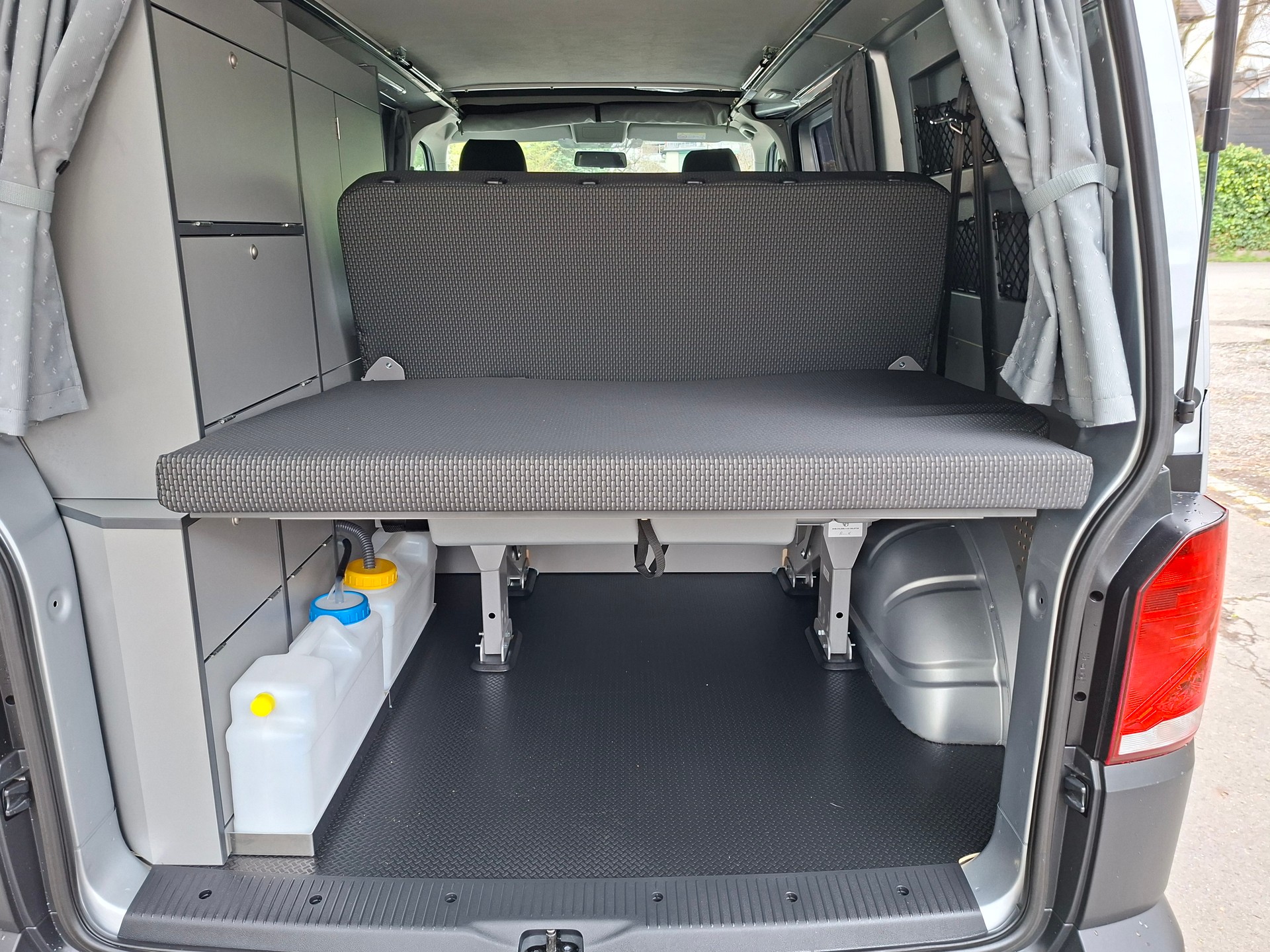 VW T6.1 2.0 TDI MareMonti COMFORT Camper 5Sitze-image-12