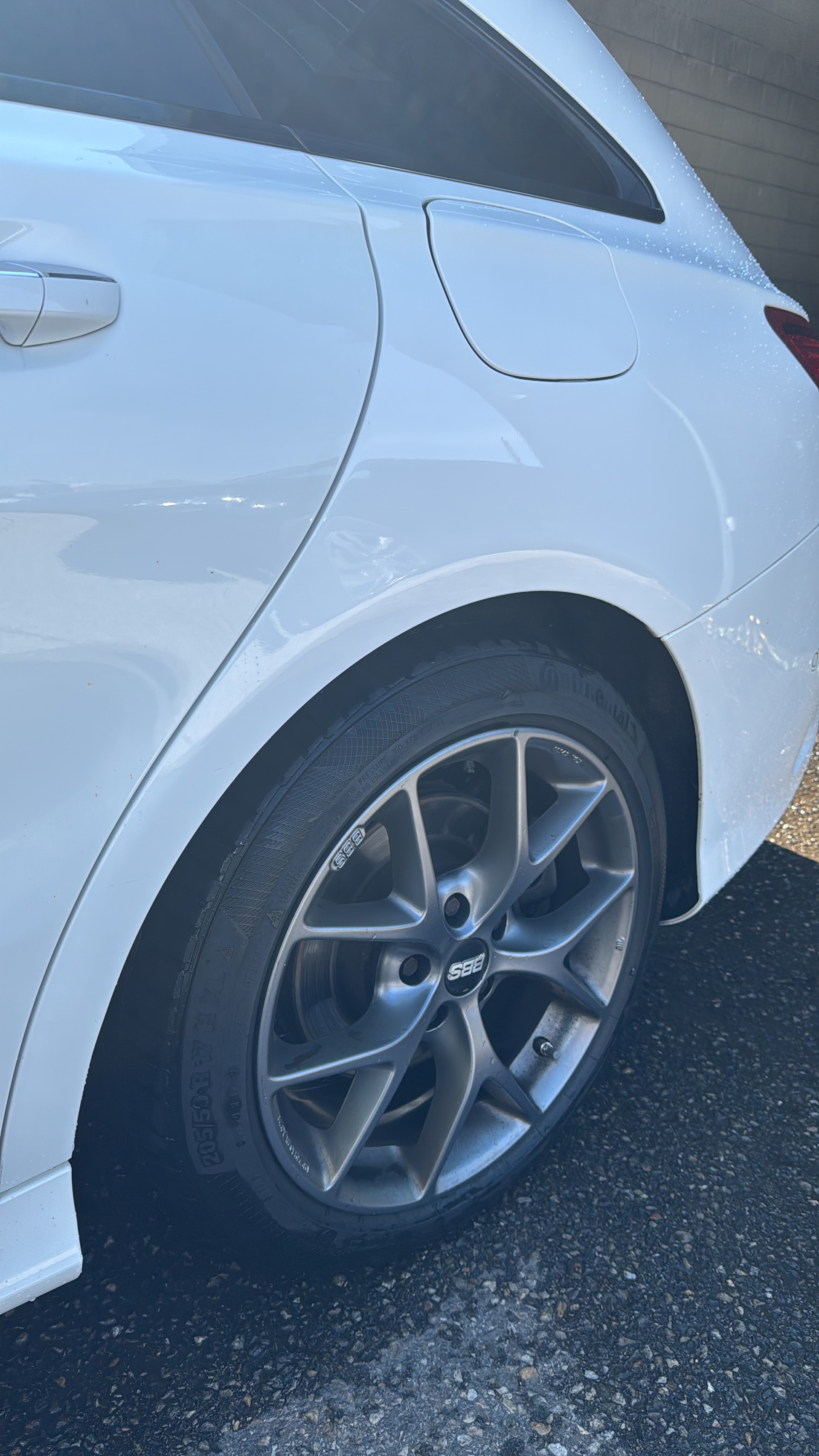MERCEDES-BENZ CLA Shooting Brake 250 AMG Line 4Matic 7G-DCT-image-1