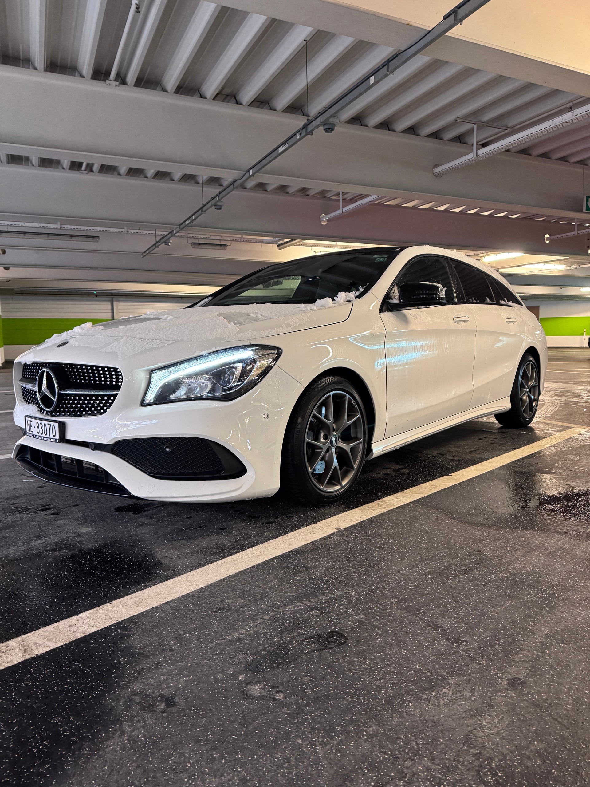 MERCEDES-BENZ CLA Shooting Brake 250 AMG Line 4Matic 7G-DCT-image-8