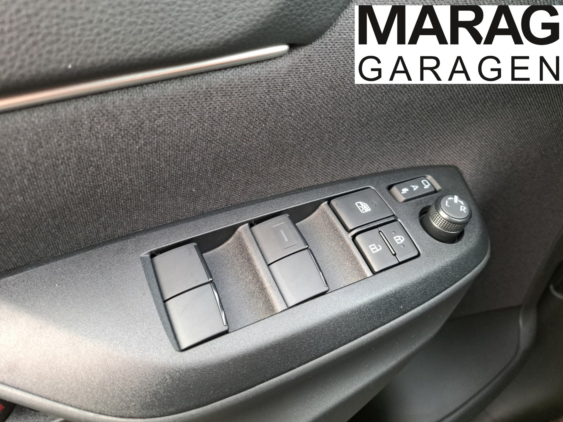 TOYOTA Yaris Cross 1.5 Trend AWDi e-CVT-image-15
