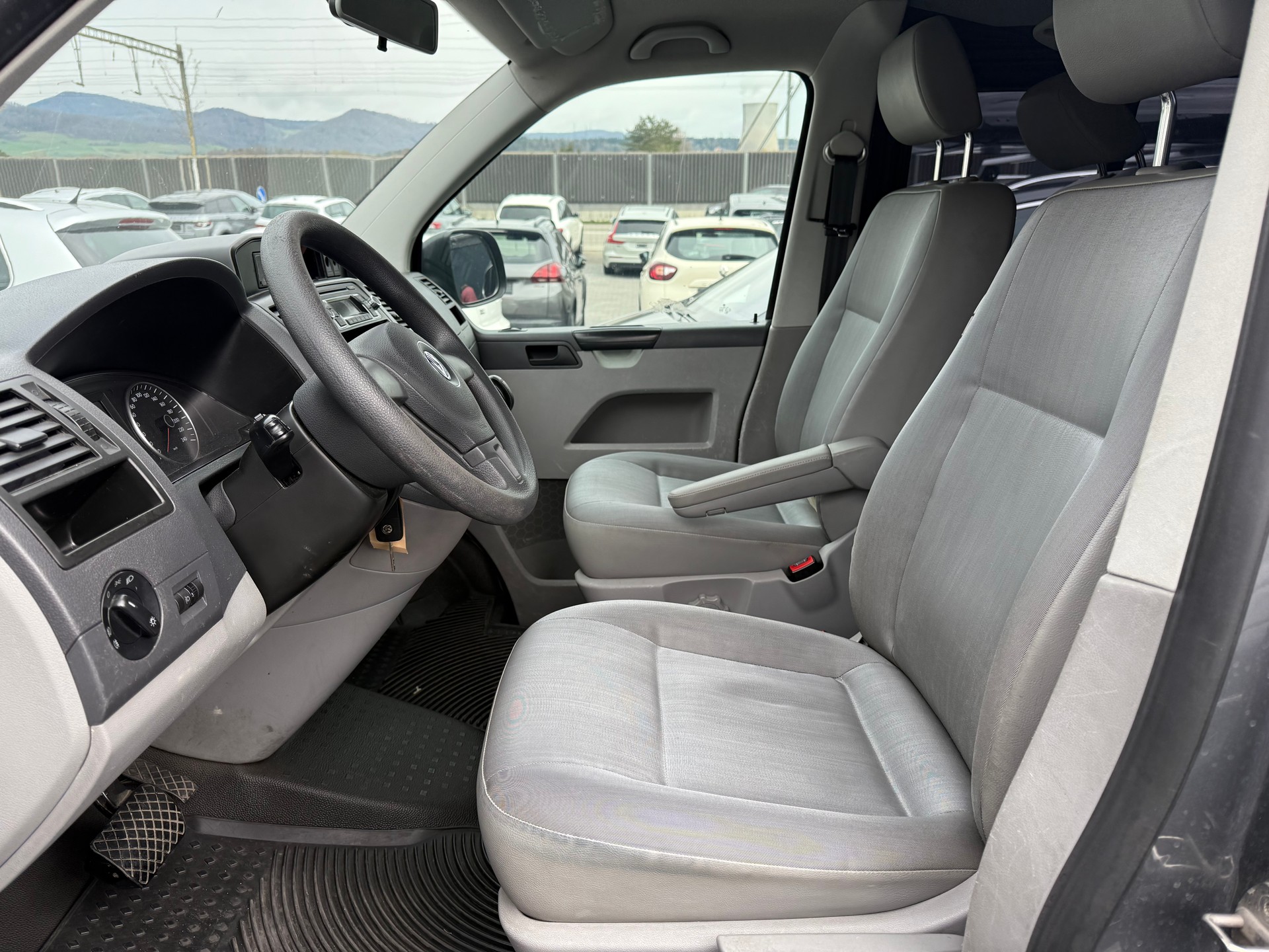 VW T5 2.0 Bi-TDI BMT 4Motion DSG-image-10
