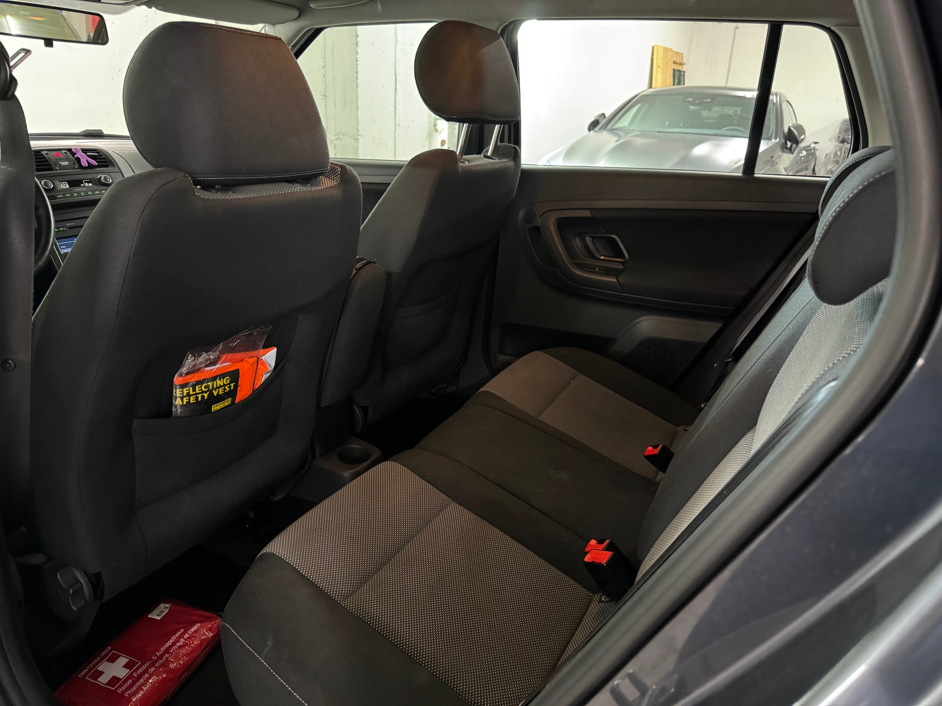 SKODA Fabia 1.2 TSI Elegance DSG-image-12