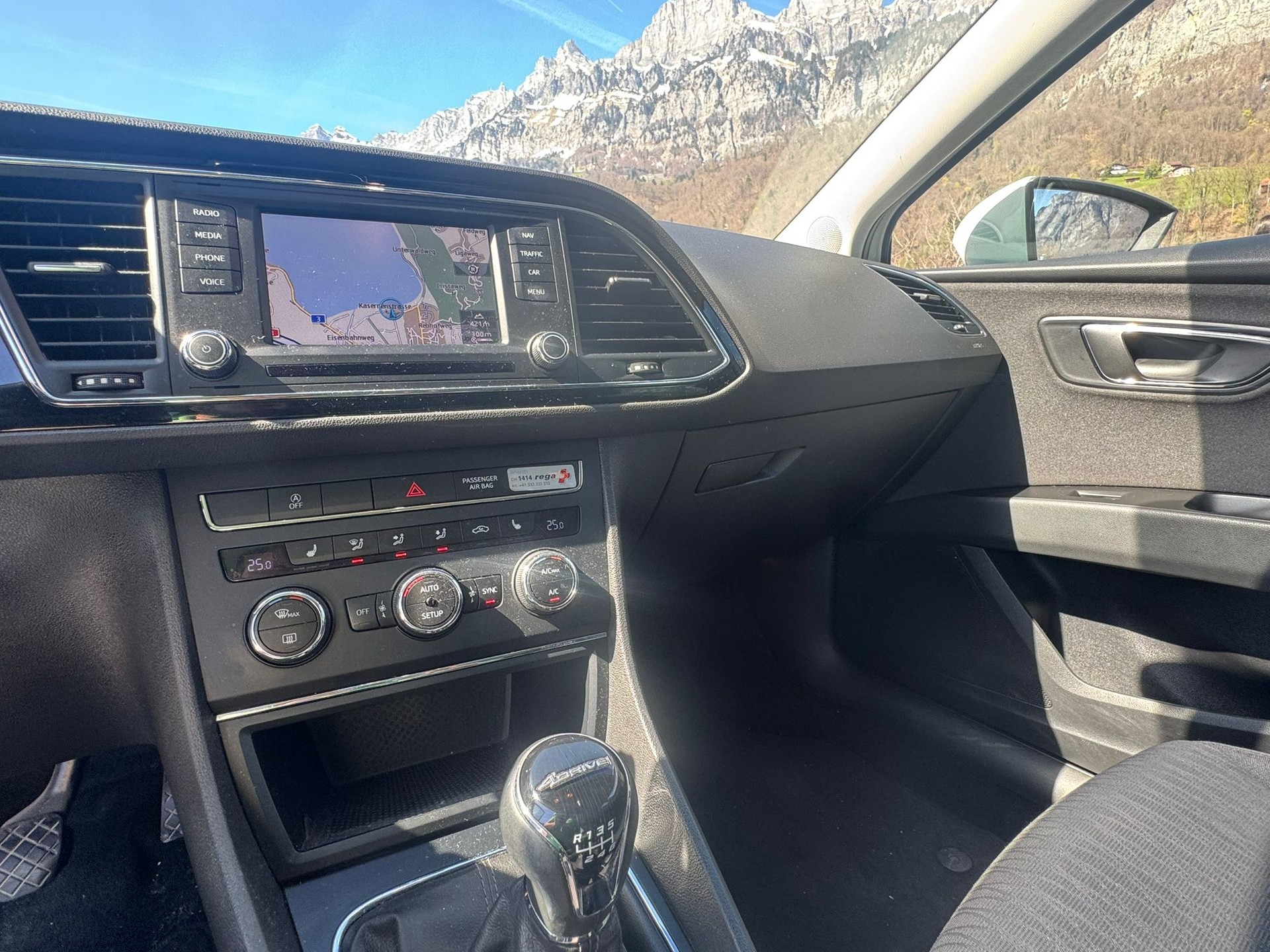 SEAT Leon ST 1.6 TDI Style 4Drive-image-18