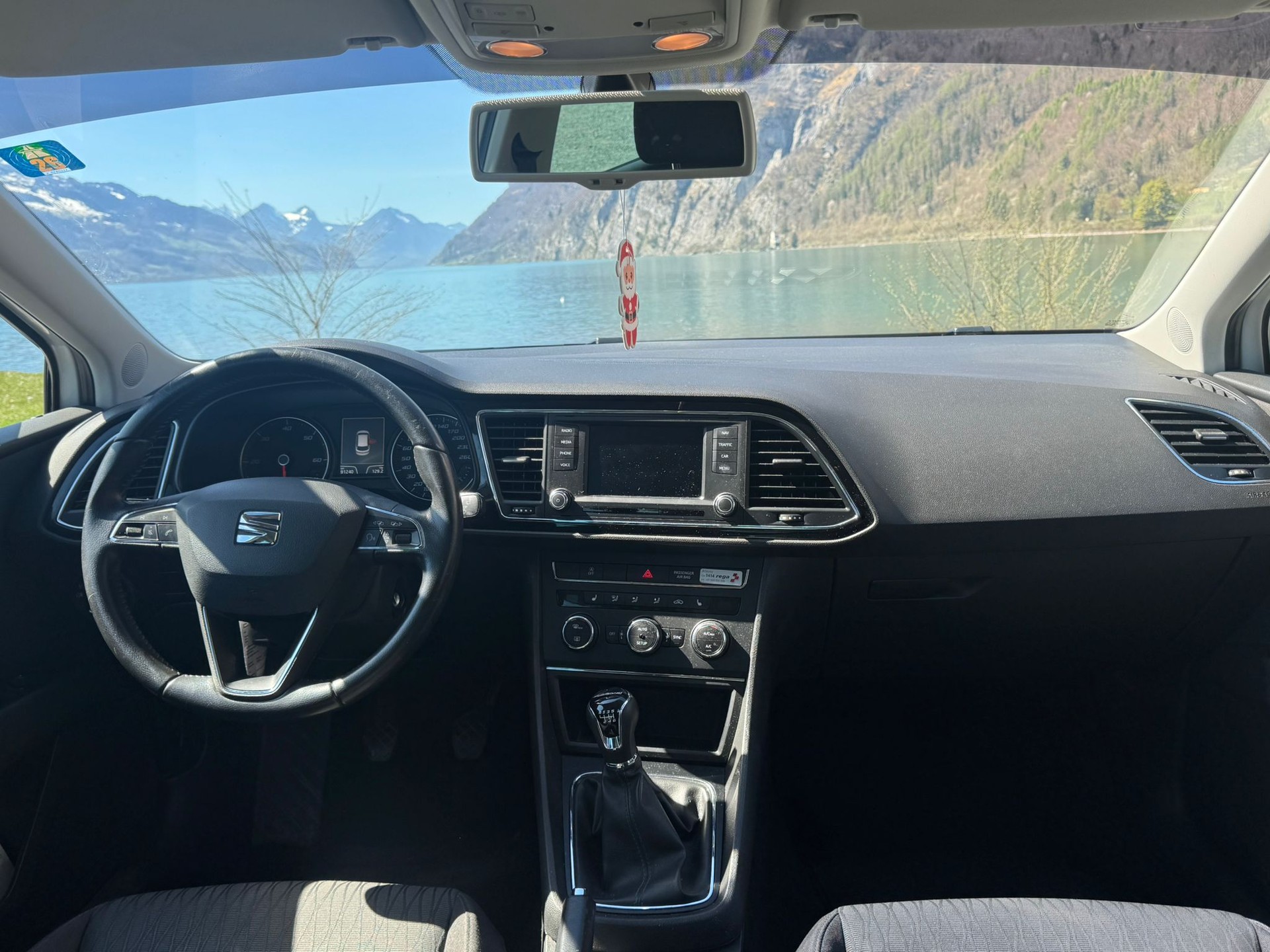 SEAT Leon ST 1.6 TDI Style 4Drive-image-17