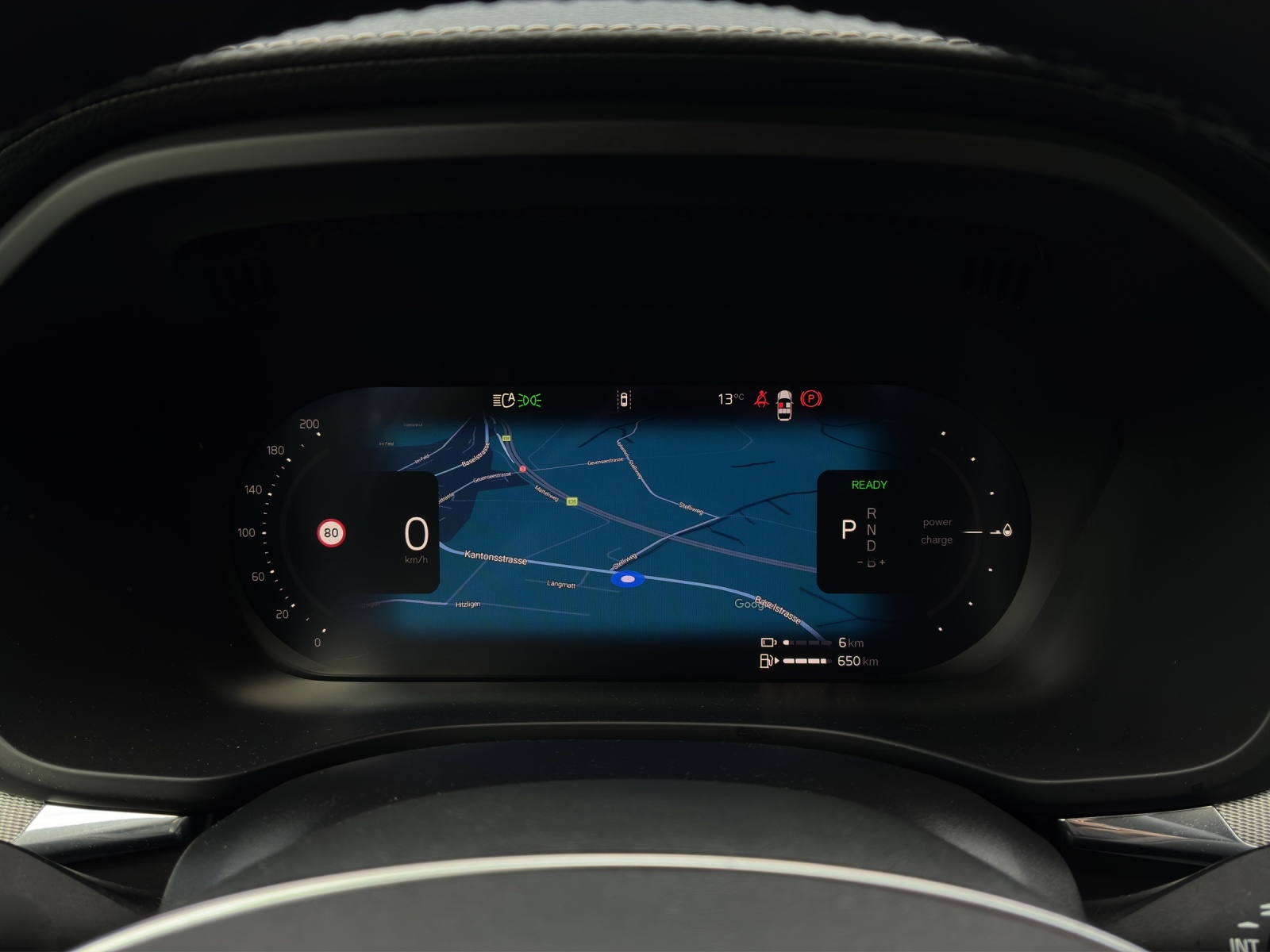 VOLVO XC60 2.0 T8 TE XCENTRIC Black Edition eAWD-image-15
