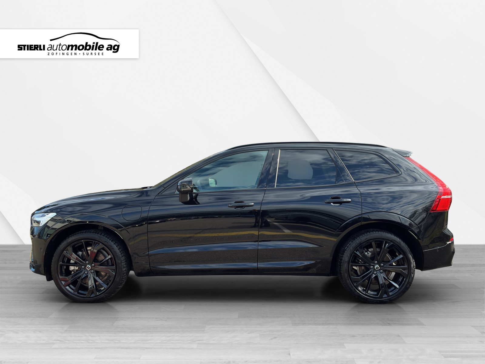 VOLVO XC60 2.0 T8 TE XCENTRIC Black Edition eAWD-image-7