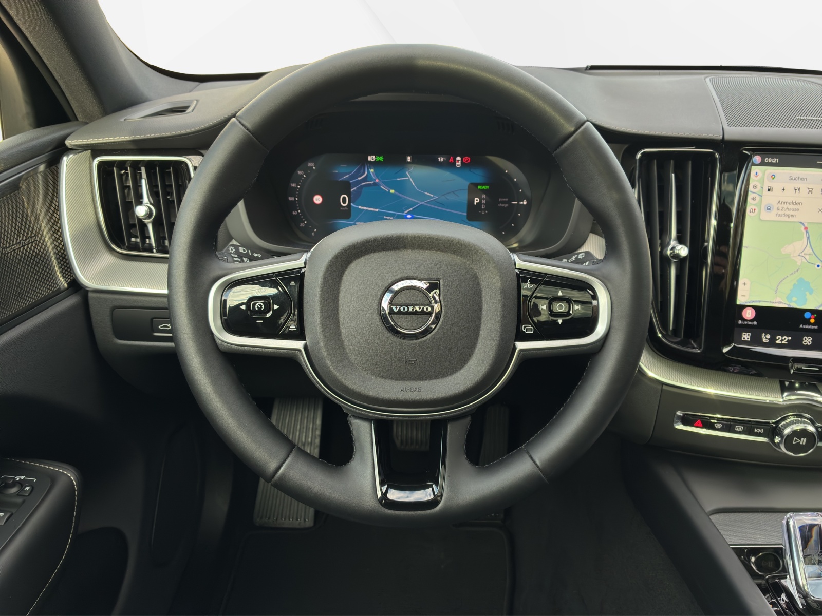 VOLVO XC60 2.0 T8 TE XCENTRIC Black Edition eAWD-image-11