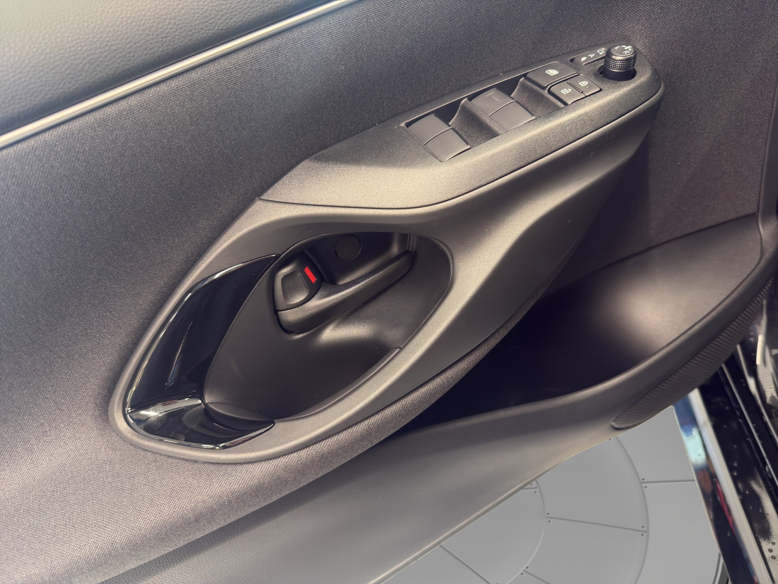 MAZDA 2 1.5 Hybrid Homura-image-9