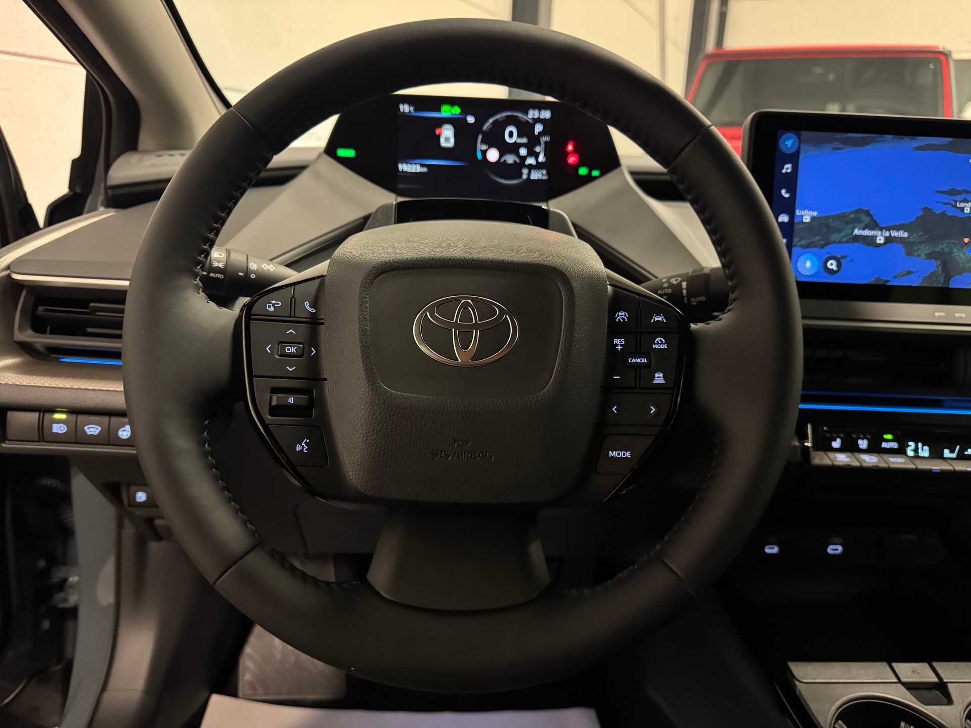 TOYOTA Prius 2,0 VVT-i Plug-in Hybrid Premium-image-22
