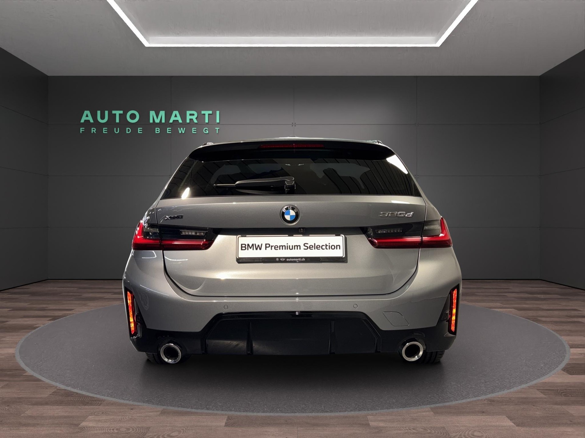 BMW 320d xDrive Touring M Sport-image-2